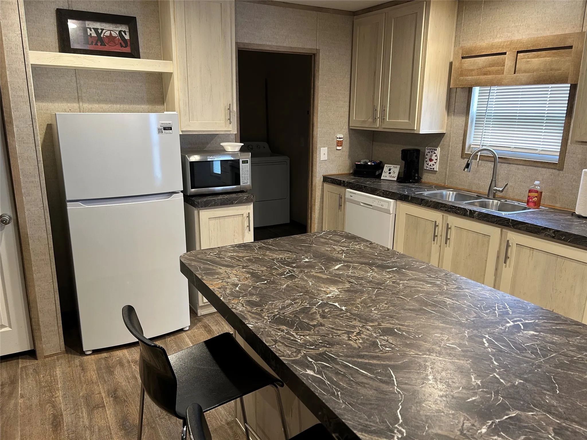 Single Family Residence For Sale in San Saba County , 204 N Marion Street, Richland Springs, Texas 76871, 3 Bedroom, 2 Bathroom, Garage spaces, 1,512 Sqft, built in 2020, mls#21263086, Real Estate Agent in Richland Springs, Homes For Sale in San Saba county, Homes For Sale in Richland Springs, Realtor in Richland Springs Texas, Real Estate Brokerage Independent Realty Texas, Luminita Cordes Realtor