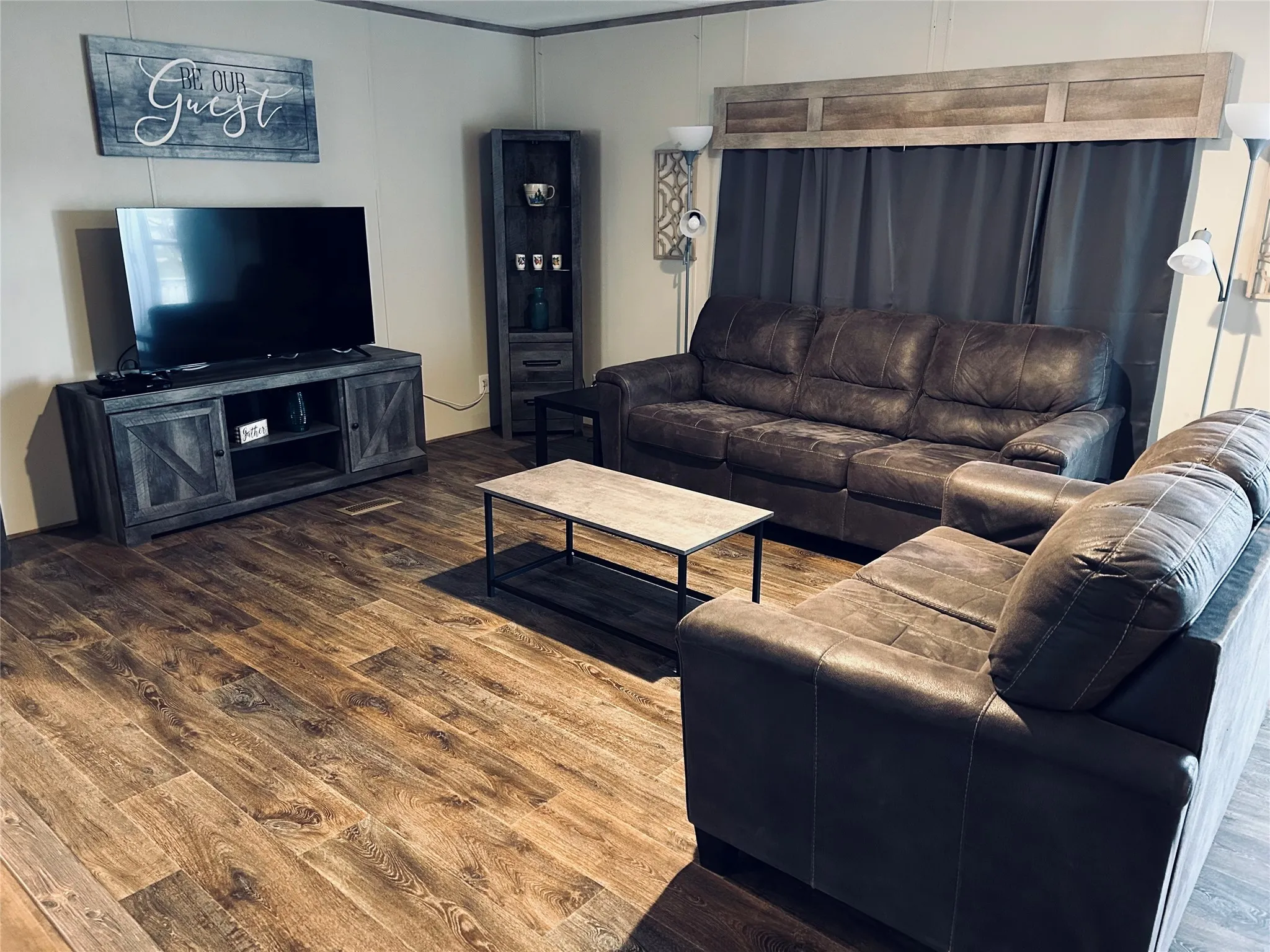 Single Family Residence For Sale in San Saba County , 204 N Marion Street, Richland Springs, Texas 76871, 3 Bedroom, 2 Bathroom, Garage spaces, 1,512 Sqft, built in 2020, mls#21263086, Real Estate Agent in Richland Springs, Homes For Sale in San Saba county, Homes For Sale in Richland Springs, Realtor in Richland Springs Texas, Real Estate Brokerage Independent Realty Texas, Luminita Cordes Realtor