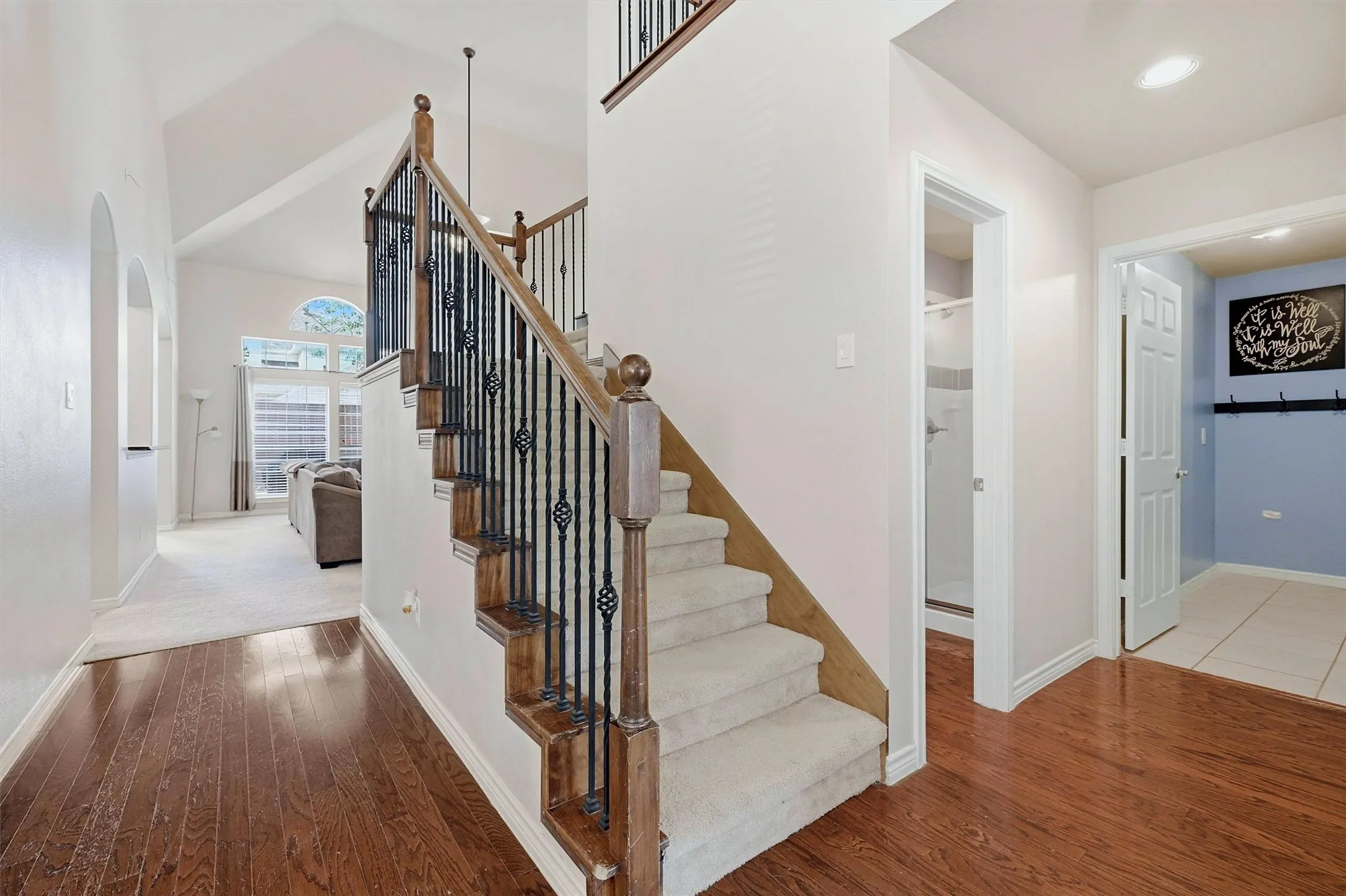 Single Family Residence For Sale in Collin County , 3504 Irvin Drive, Sachse, Texas 75048, 5 Bedroom, 4 Bathroom, 2 Garage spaces, 3,228 Sqft, built in 2008, mls#21261508, Real Estate Agent in Sachse, Homes For Sale in Collin county, Homes For Sale in Sachse, Realtor in Sachse Texas, Real Estate Brokerage Independent Realty Texas, Luminita Cordes Realtor