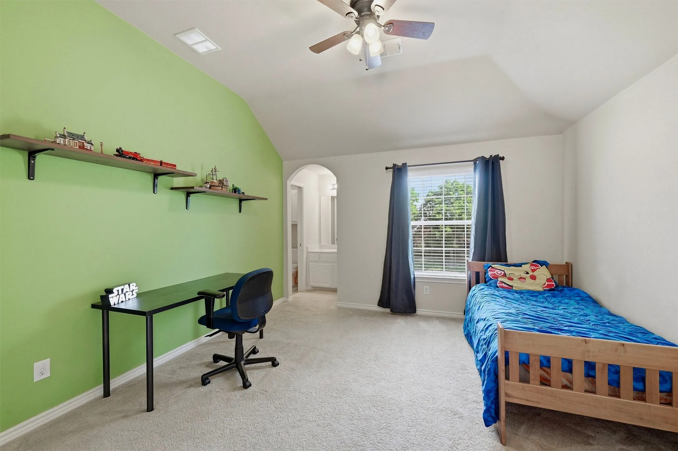 Single Family Residence For Sale in Collin County , 3504 Irvin Drive, Sachse, Texas 75048, 5 Bedroom, 4 Bathroom, 2 Garage spaces, 3,228 Sqft, built in 2008, mls#21261508, Real Estate Agent in Sachse, Homes For Sale in Collin county, Homes For Sale in Sachse, Realtor in Sachse Texas, Real Estate Brokerage Independent Realty Texas, Luminita Cordes Realtor