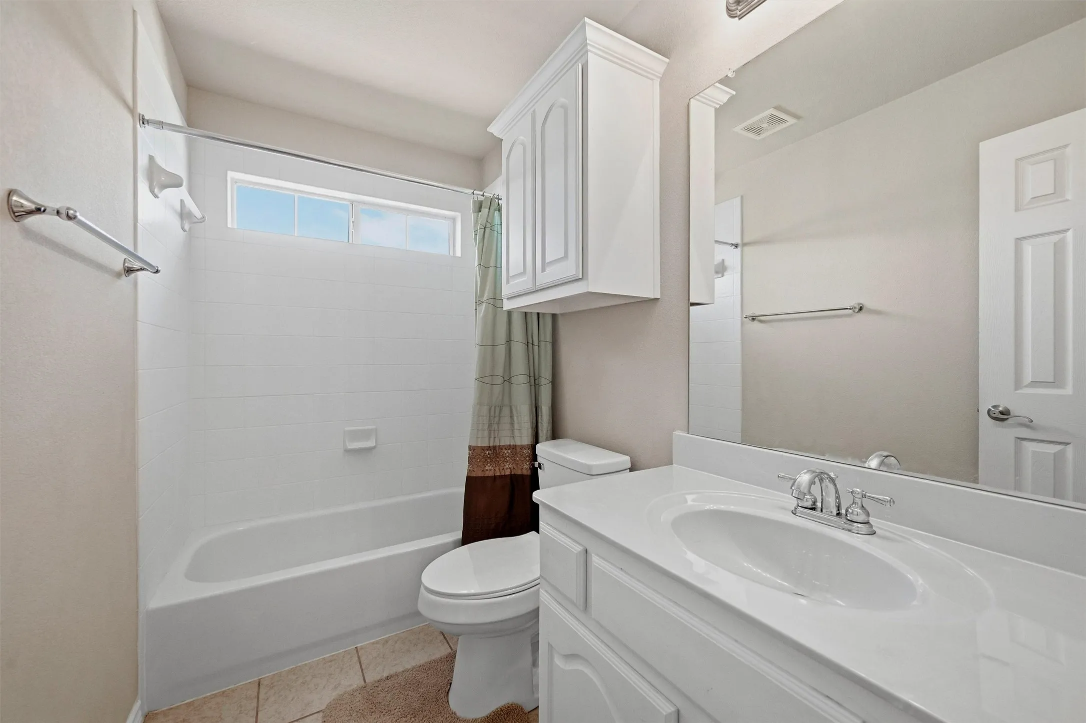 Single Family Residence For Sale in Collin County , 3504 Irvin Drive, Sachse, Texas 75048, 5 Bedroom, 4 Bathroom, 2 Garage spaces, 3,228 Sqft, built in 2008, mls#21261508, Real Estate Agent in Sachse, Homes For Sale in Collin county, Homes For Sale in Sachse, Realtor in Sachse Texas, Real Estate Brokerage Independent Realty Texas, Luminita Cordes Realtor