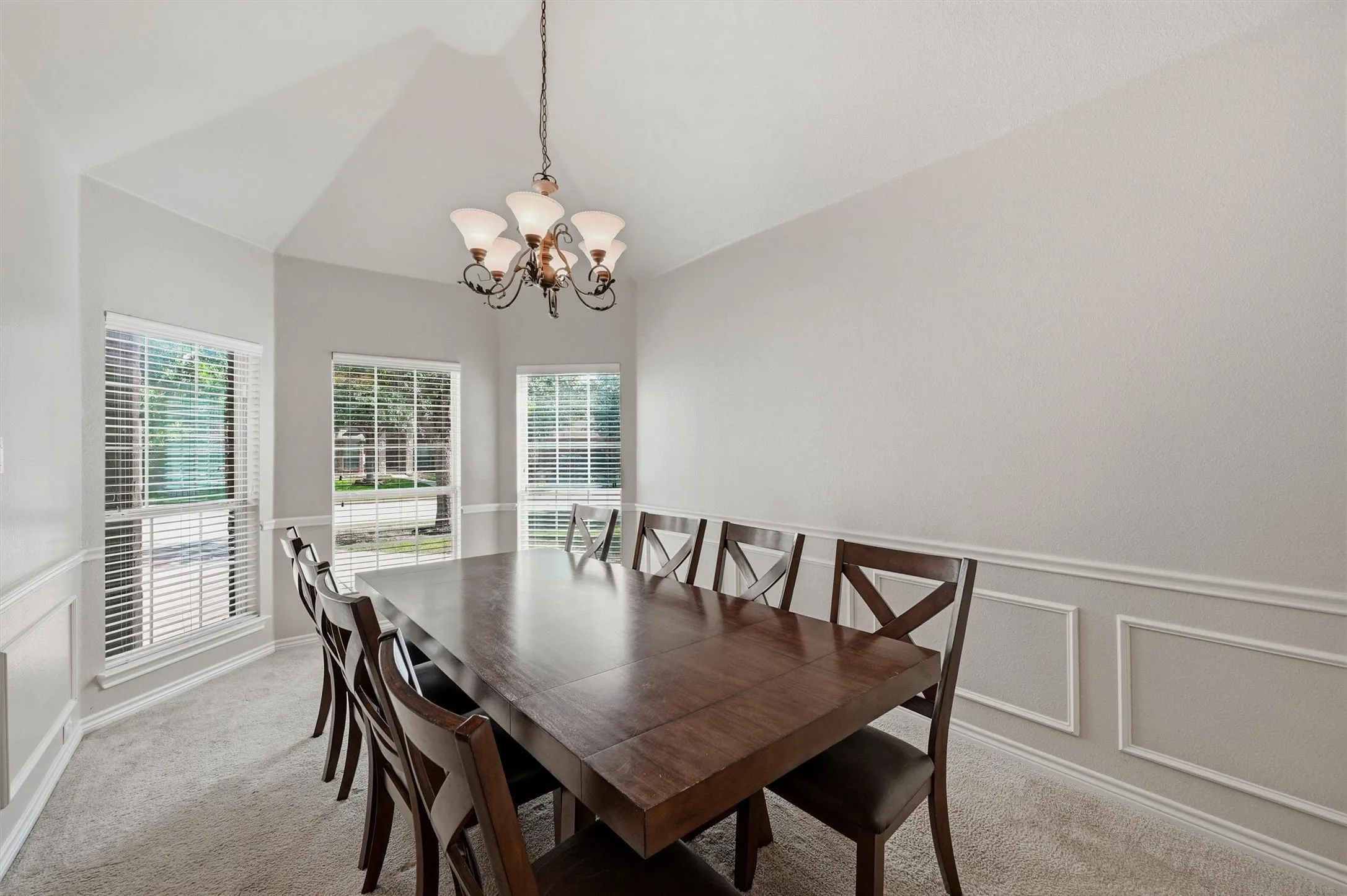 Single Family Residence For Sale in Collin County , 3504 Irvin Drive, Sachse, Texas 75048, 5 Bedroom, 4 Bathroom, 2 Garage spaces, 3,228 Sqft, built in 2008, mls#21261508, Real Estate Agent in Sachse, Homes For Sale in Collin county, Homes For Sale in Sachse, Realtor in Sachse Texas, Real Estate Brokerage Independent Realty Texas, Luminita Cordes Realtor