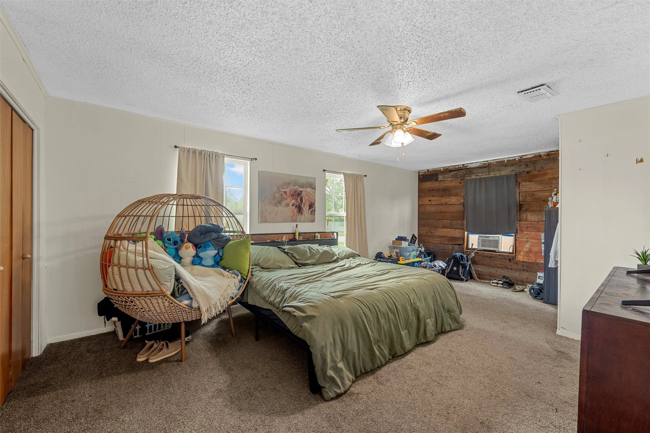 Single Family Residence For Sale in Mc Lennan County , 209 N Goddard Street, Mart, Texas 76664, 3 Bedroom, 2 Bathroom, Garage spaces, 1,662 Sqft, built in 1974, Price $229,000, mls#21263820, Real Estate Agent in Mart, Homes For Sale in Mc Lennan county, Homes For Sale in Mart, Realtor in Mart Texas, Real Estate Brokerage Independent Realty Texas, Luminita Cordes Realtor