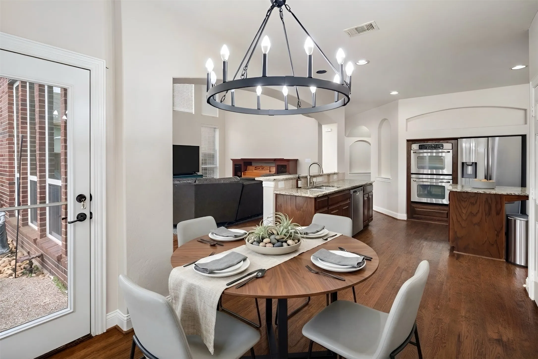 Breakfast Room - Virtually Staged