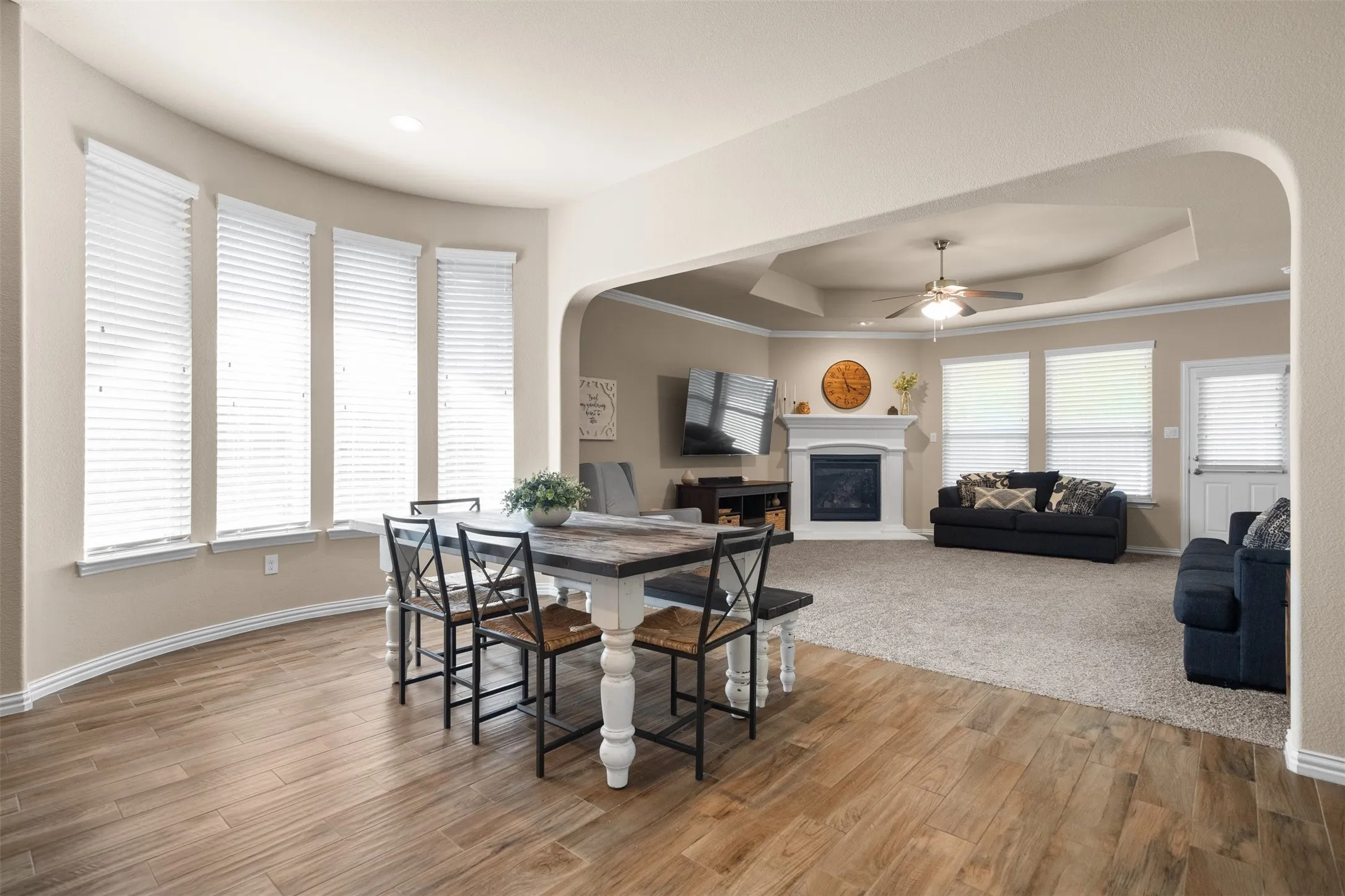 Single Family Residence For Sale in Denton County , 2108 Moonsail Lane, Denton, Texas 76210, 3 Bedroom, 3 Bathroom, 2 Garage spaces, 2,204 Sqft, built in 2018, mls#21264233, Real Estate Agent in Denton, Homes For Sale in Denton county, Homes For Sale in Denton, Realtor in Denton Texas, Real Estate Brokerage Independent Realty Texas, Luminita Cordes Realtor