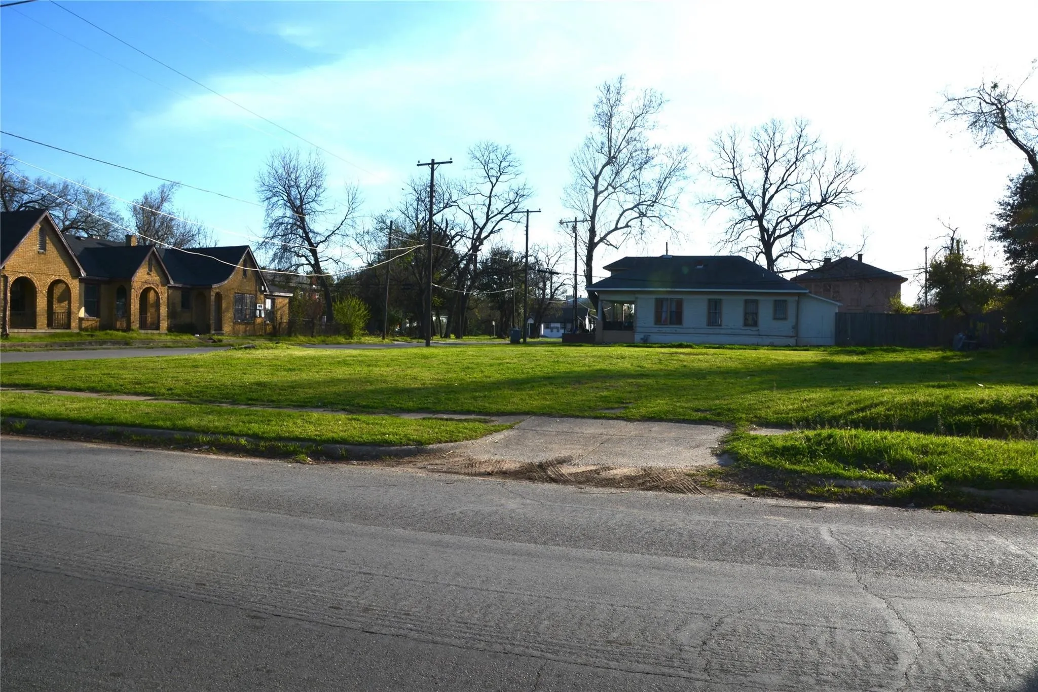 Unimproved Land For Sale in Dallas County , 3525 Wendelkin Street, Dallas, Texas 75215, 0, 0, Garage spaces, 0 Sqft, built in 0, Price $125,000, mls#21262218, Real Estate Agent in Dallas, Homes For Sale in Dallas county, Homes For Sale in Dallas, Realtor in Dallas Texas, Real Estate Brokerage Independent Realty Texas, Luminita Cordes Realtor