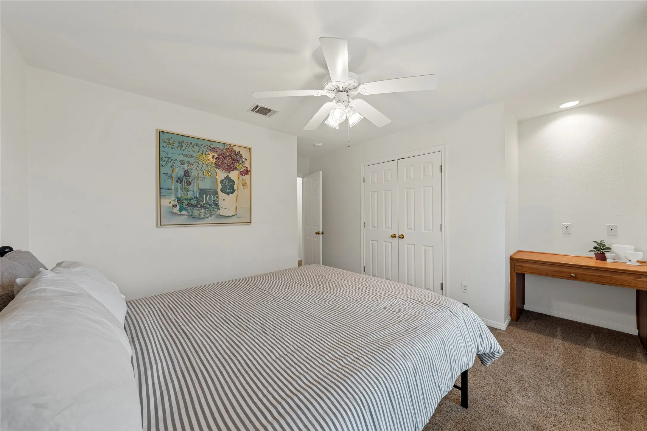 Single Family Residence For Sale in Mc Lennan County , 1694 Mclennan Crossing Road, Woodway, Texas 76712, 4 Bedroom, 3 Bathroom, 2 Garage spaces, 2,529 Sqft, built in 2001, mls#21264397, Real Estate Agent in Woodway, Homes For Sale in Mc Lennan county, Homes For Sale in Woodway, Realtor in Woodway Texas, Real Estate Brokerage Independent Realty Texas, Luminita Cordes Realtor