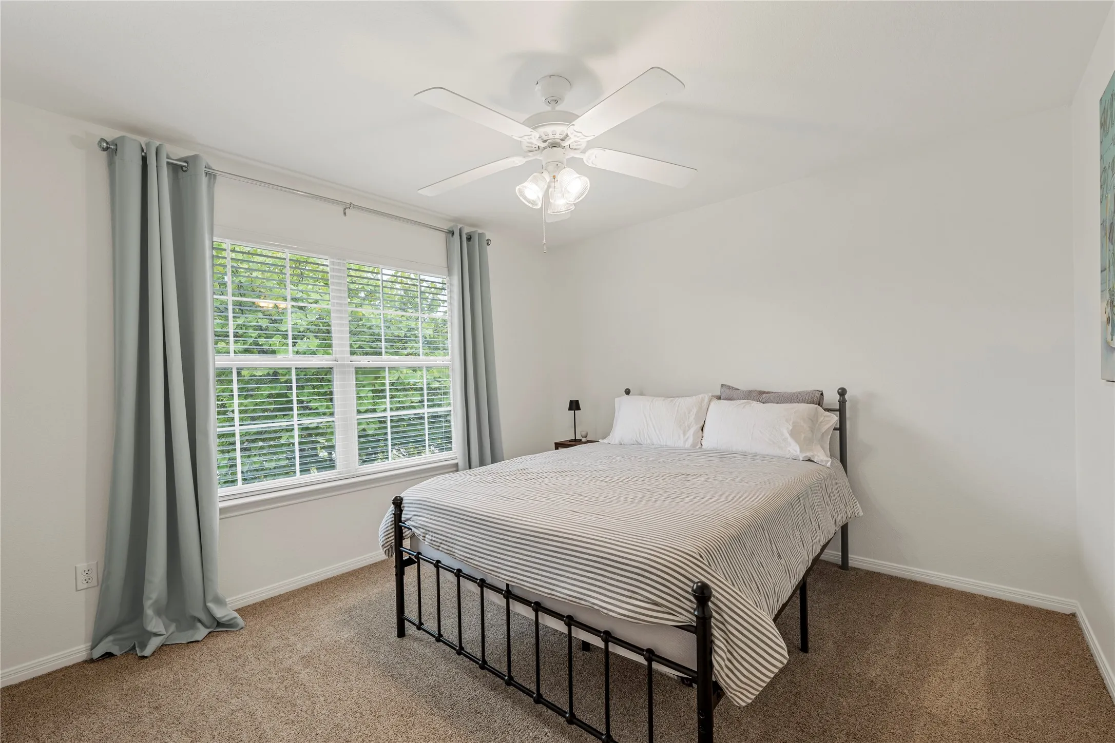 Single Family Residence For Sale in Mc Lennan County , 1694 Mclennan Crossing Road, Woodway, Texas 76712, 4 Bedroom, 3 Bathroom, 2 Garage spaces, 2,529 Sqft, built in 2001, mls#21264397, Real Estate Agent in Woodway, Homes For Sale in Mc Lennan county, Homes For Sale in Woodway, Realtor in Woodway Texas, Real Estate Brokerage Independent Realty Texas, Luminita Cordes Realtor