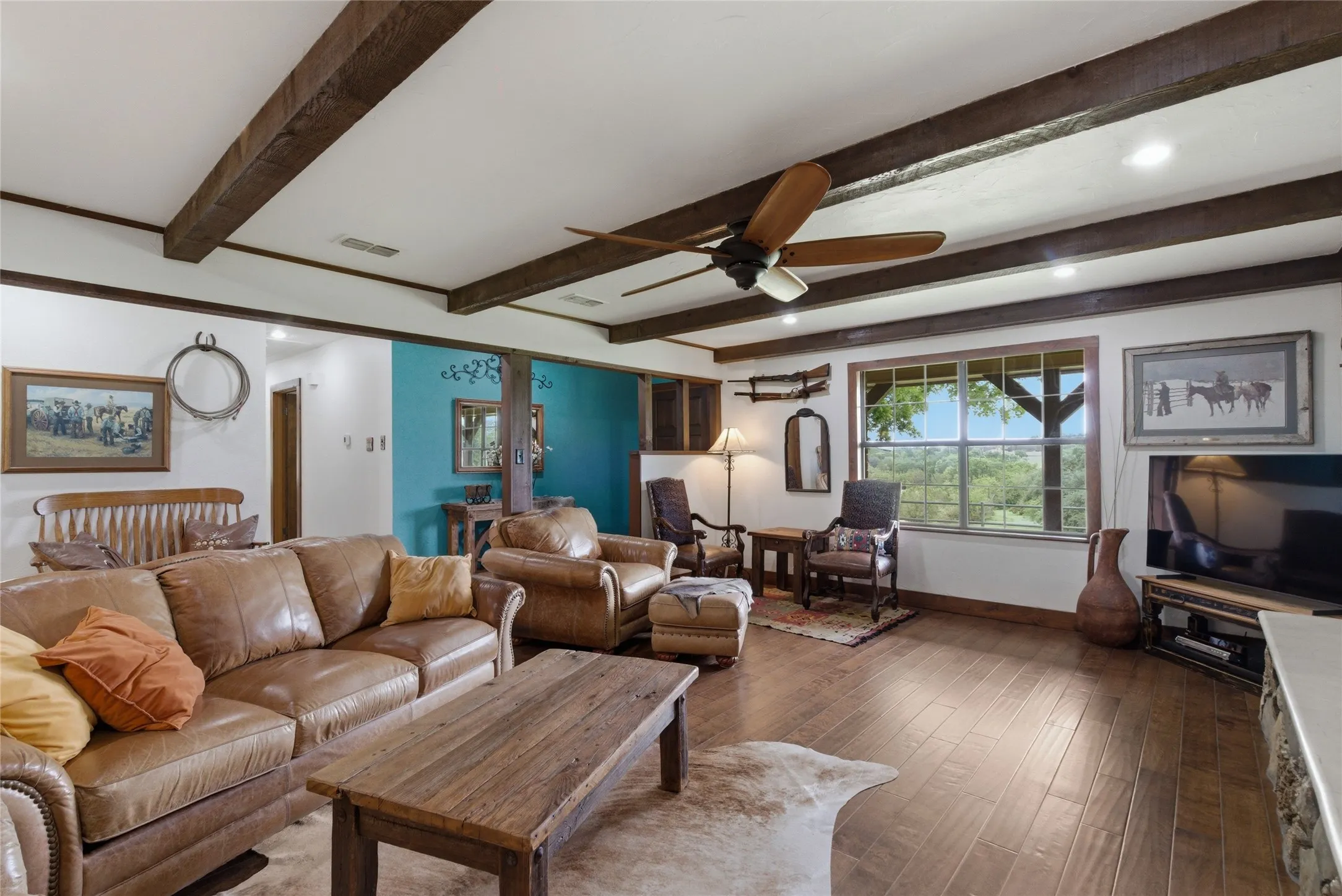 Single Family Residence For Sale in Erath County , 1973 County Road 513, Stephenville, Texas 76401, 4 Bedroom, 2 Bathroom, 3 Garage spaces, 1,939 Sqft, built in 1977, mls#21264281, Real Estate Agent in Stephenville, Homes For Sale in Erath county, Homes For Sale in Stephenville, Realtor in Stephenville Texas, Real Estate Brokerage Independent Realty Texas, Luminita Cordes Realtor