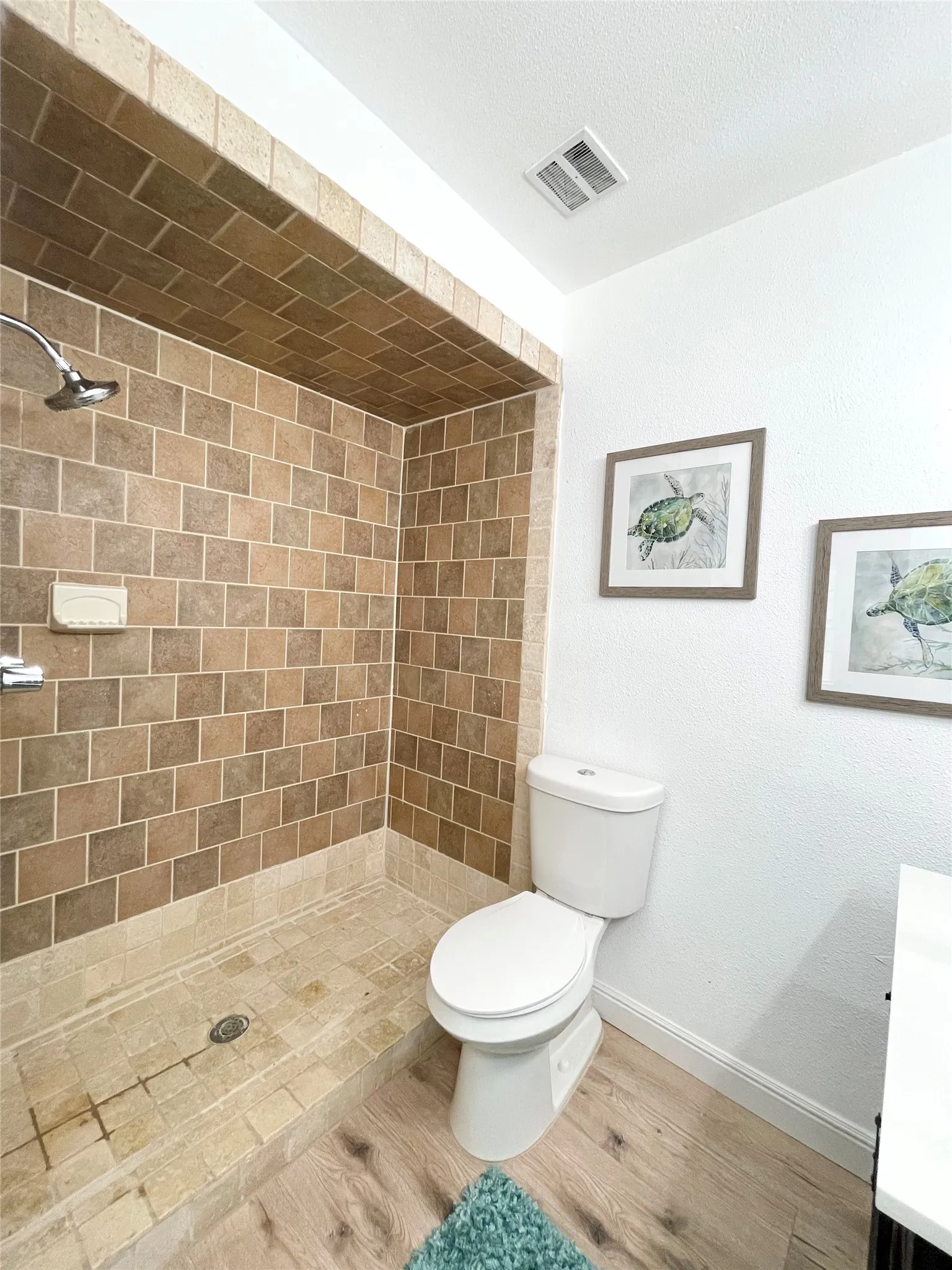 Single Family Residence For Sale in Tarrant County , 2003 Ford Street, Arlington, Texas 76013, 3 Bedroom, 2 Bathroom, 2 Garage spaces, 1,727 Sqft, built in 1972, mls#21264493, Real Estate Agent in Arlington, Homes For Sale in Tarrant county, Homes For Sale in Arlington, Realtor in Arlington Texas, Real Estate Brokerage Independent Realty Texas, Luminita Cordes Realtor