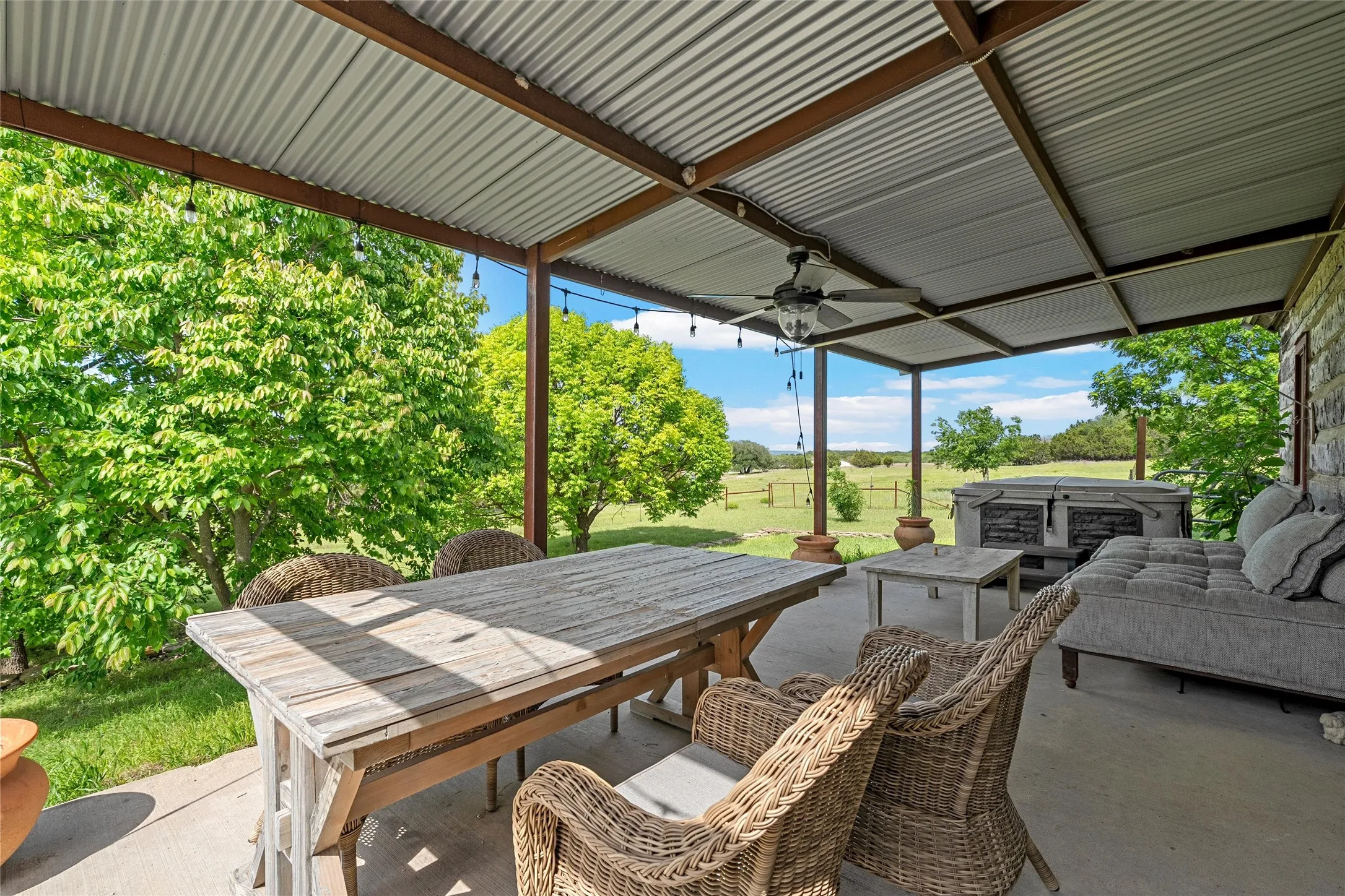 Farm For Sale in Bosque County , 153 County Road 2139, Iredell, Texas 76649, 4 Bedroom, 3 Bathroom, Garage spaces, 2,228 Sqft, built in 2002, mls#21261533, Real Estate Agent in Iredell, Homes For Sale in Bosque county, Homes For Sale in Iredell, Realtor in Iredell Texas, Real Estate Brokerage Independent Realty Texas, Luminita Cordes Realtor