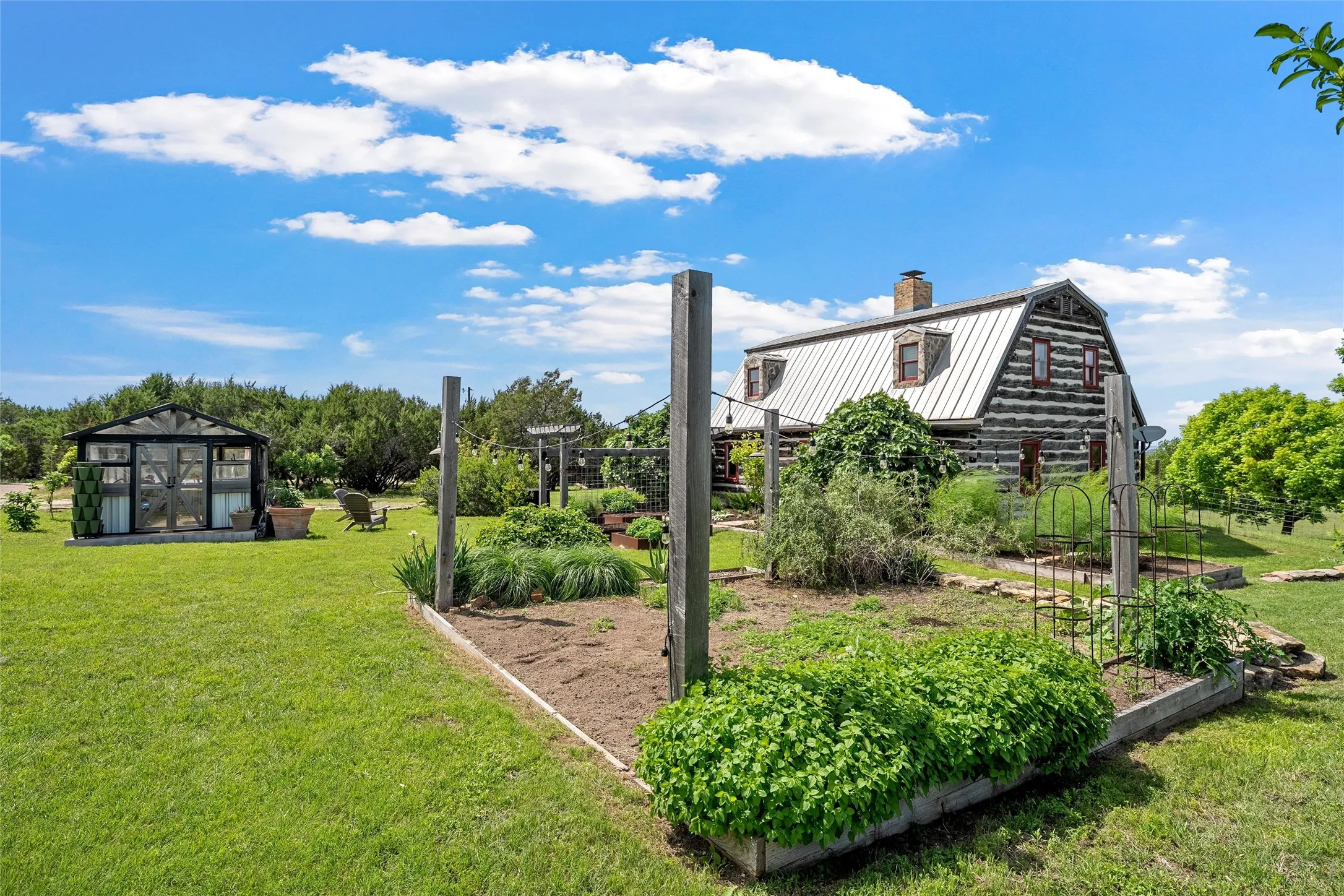 Farm For Sale in Bosque County , 153 County Road 2139, Iredell, Texas 76649, 4 Bedroom, 3 Bathroom, Garage spaces, 2,228 Sqft, built in 2002, mls#21261533, Real Estate Agent in Iredell, Homes For Sale in Bosque county, Homes For Sale in Iredell, Realtor in Iredell Texas, Real Estate Brokerage Independent Realty Texas, Luminita Cordes Realtor