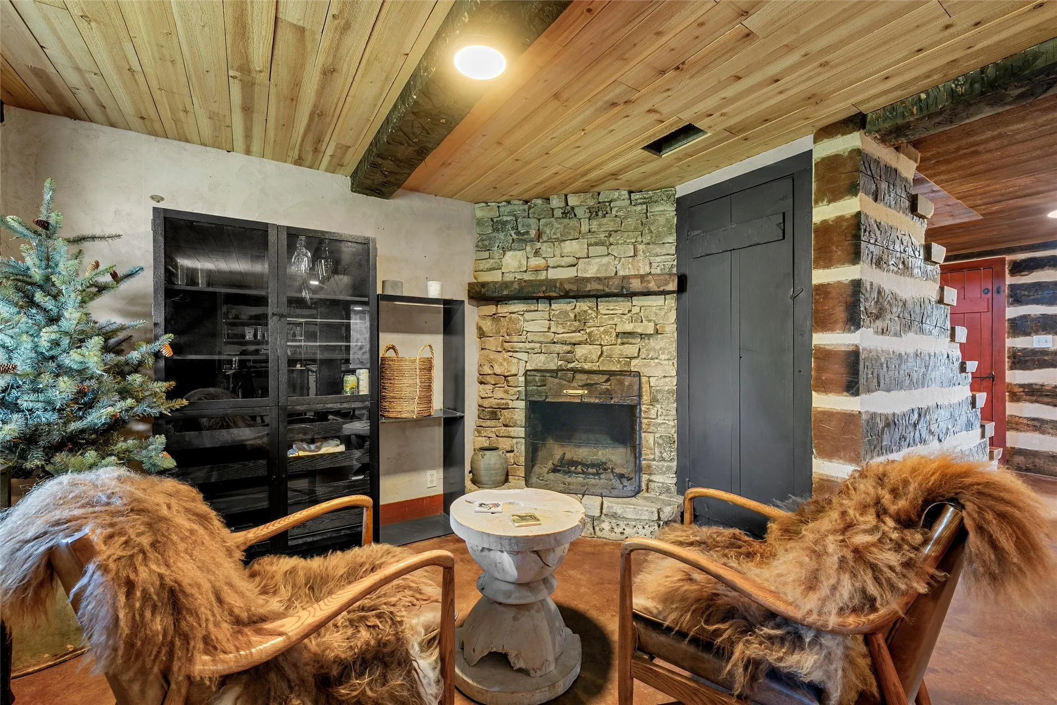 Farm For Sale in Bosque County , 153 County Road 2139, Iredell, Texas 76649, 4 Bedroom, 3 Bathroom, Garage spaces, 2,228 Sqft, built in 2002, mls#21261533, Real Estate Agent in Iredell, Homes For Sale in Bosque county, Homes For Sale in Iredell, Realtor in Iredell Texas, Real Estate Brokerage Independent Realty Texas, Luminita Cordes Realtor