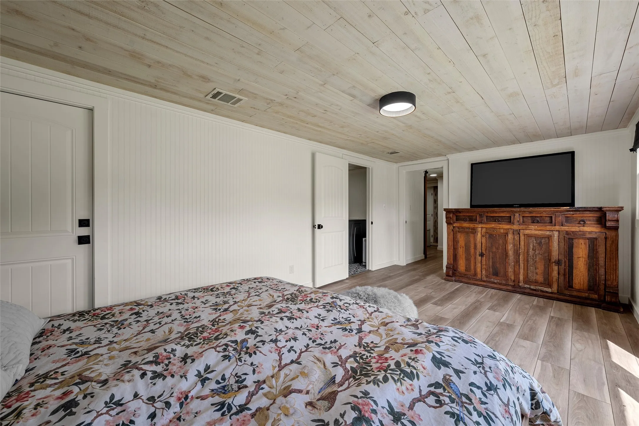 Farm For Sale in Bosque County , 153 County Road 2139, Iredell, Texas 76649, 4 Bedroom, 3 Bathroom, Garage spaces, 2,228 Sqft, built in 2002, mls#21261533, Real Estate Agent in Iredell, Homes For Sale in Bosque county, Homes For Sale in Iredell, Realtor in Iredell Texas, Real Estate Brokerage Independent Realty Texas, Luminita Cordes Realtor