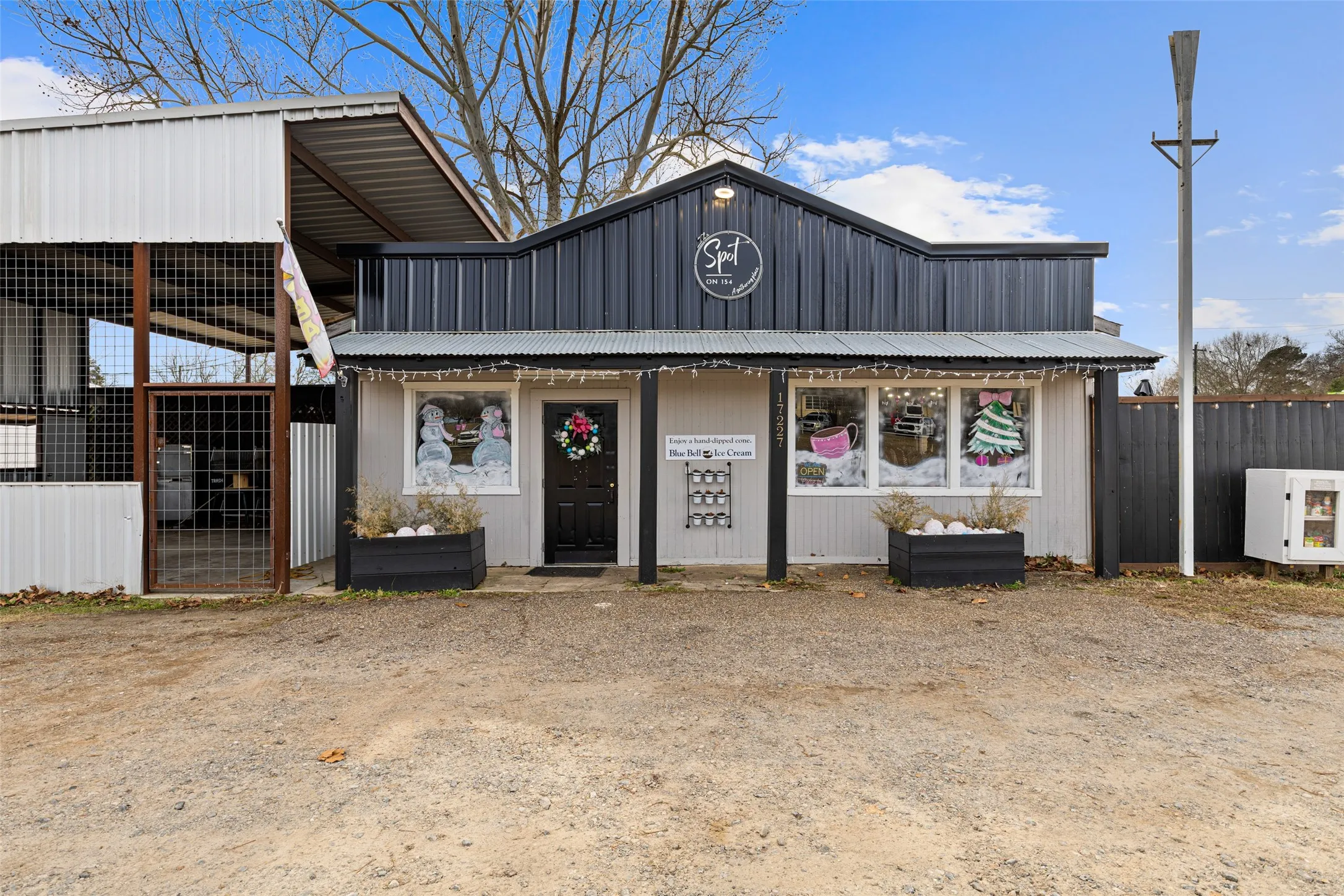 Business For Sale in Harrison County , 17227 State Highway 154, Harleton, Texas 75651, 0, 0, Garage spaces, 0 Sqft, built in 1940, mls#21264529, Real Estate Agent in Harleton, Homes For Sale in Harrison county, Homes For Sale in Harleton, Realtor in Harleton Texas, Real Estate Brokerage Independent Realty Texas, Luminita Cordes Realtor