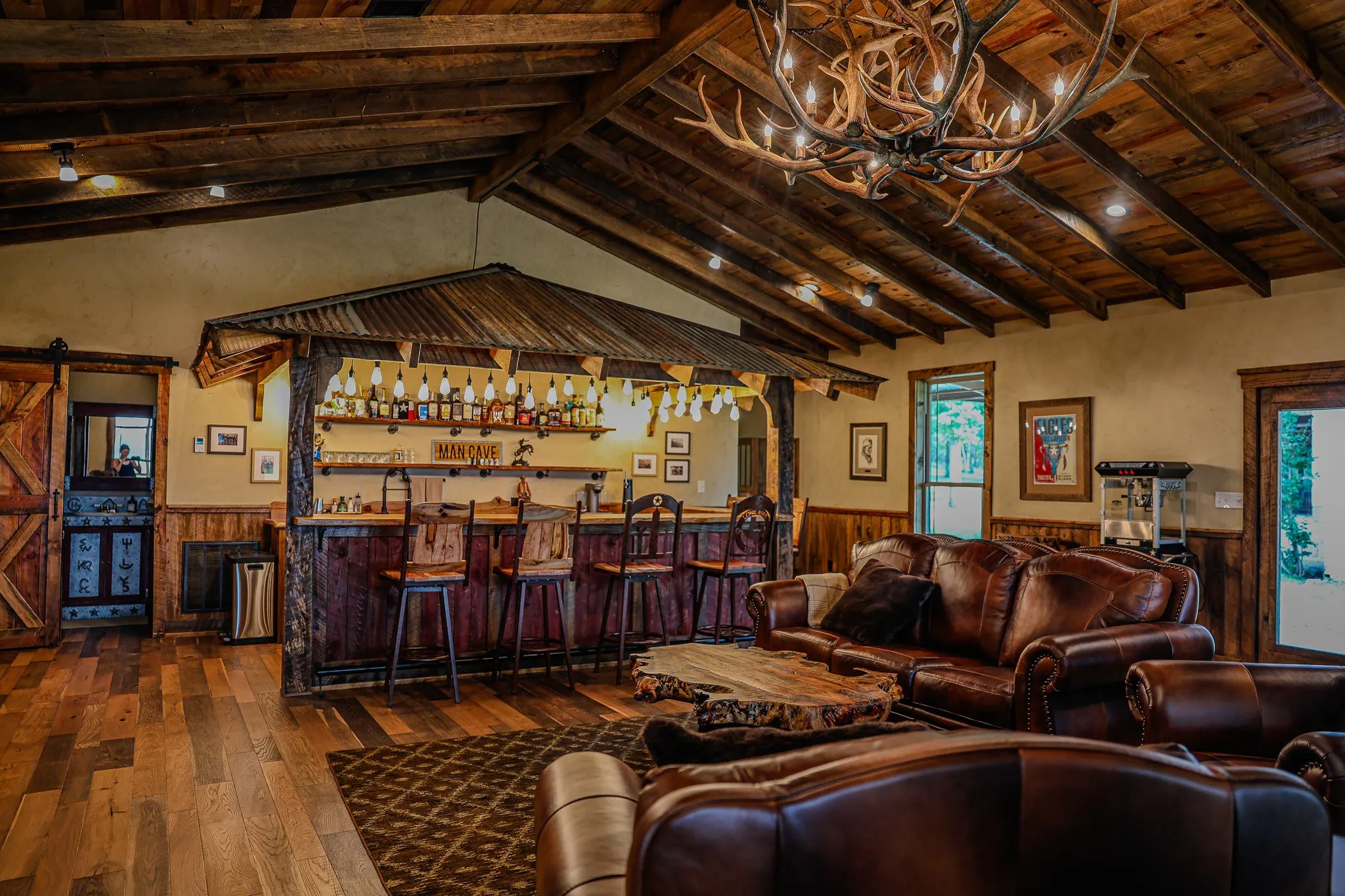 Farm For Sale in Erath County , 6085 County Road 146, Lipan, Texas 76462, 4 Bedrooms, 3 Bathrooms, Garage spaces, 2,565 Sqft, built in 2019, Price $3,450,000, mls#21261800, Real Estate Agent in Lipan, Homes For Sale in Erath county, Homes For Sale in Lipan, Realtor in Lipan Texas, Real Estate Brokerage Independent Realty Texas, Luminita Cordes Realtor