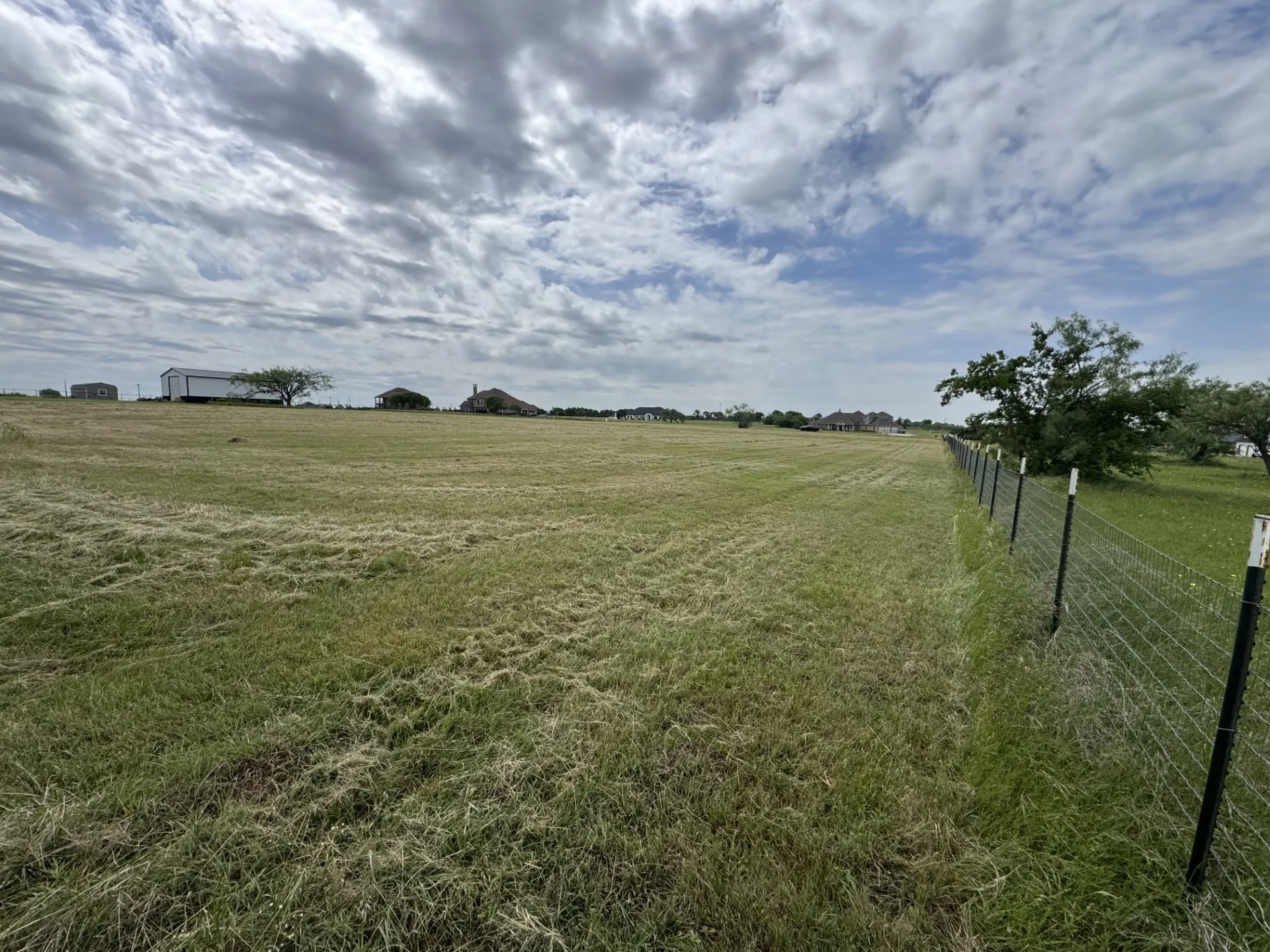 Unimproved Land For Sale in Denton County , 220 Martingale Drive, Oak Point, Texas 75068, 0, 0, Garage spaces, 0 Sqft, built in 0, Price $495,000, mls#21262014, Real Estate Agent in Oak Point, Homes For Sale in Denton county, Homes For Sale in Oak Point, Realtor in Oak Point Texas, Real Estate Brokerage Independent Realty Texas, Luminita Cordes Realtor