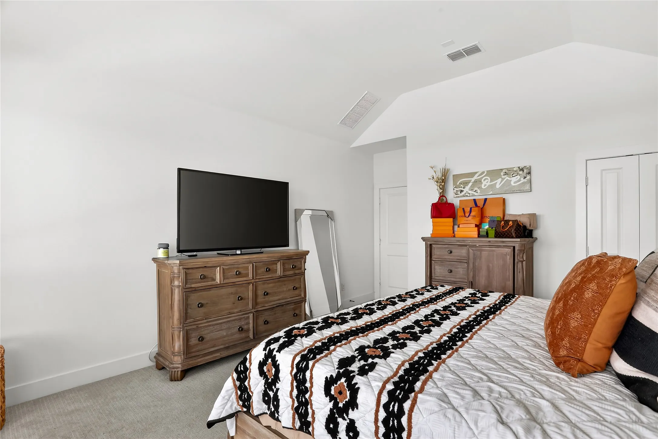 Single Family Residence For Sale in Denton County , 13869 riola Drive, Little Elm, Texas 75068, 4 Bedroom, 3 Bathroom, 2 Garage spaces, 2,122 Sqft, built in 2024, Price $599,995, mls#21264472, Real Estate Agent in Little Elm, Homes For Sale in Denton county, Homes For Sale in Little Elm, Realtor in Little Elm Texas, Real Estate Brokerage Independent Realty Texas, Luminita Cordes Realtor