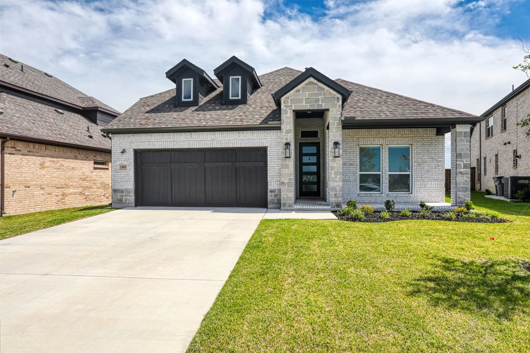 Single Family Residence For Sale in Denton County , 13869 riola Drive, Little Elm, Texas 75068, 4 Bedroom, 3 Bathroom, 2 Garage spaces, 2,122 Sqft, built in 2024, Price $599,995, mls#21264472, Real Estate Agent in Little Elm, Homes For Sale in Denton county, Homes For Sale in Little Elm, Realtor in Little Elm Texas, Real Estate Brokerage Independent Realty Texas, Luminita Cordes Realtor