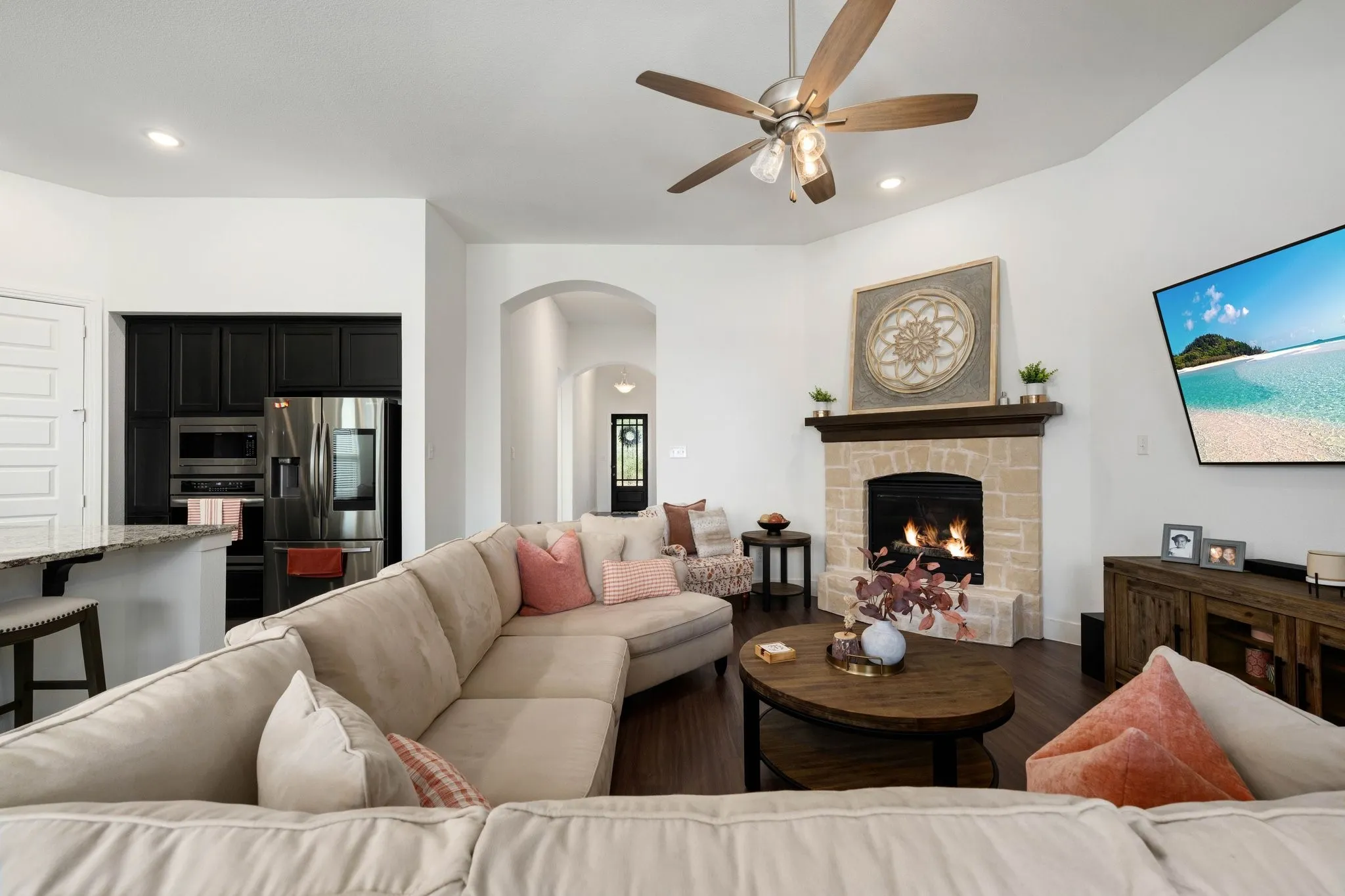 Single Family Residence For Sale in Rockwall County , 1913 Recioto Drive, Mclendon Chisholm, Texas 75032, 4 Bedroom, 3 Bathroom, 2 Garage spaces, 2,075 Sqft, built in 2019, mls#21264310, Real Estate Agent in Mclendon Chisholm, Homes For Sale in Rockwall county, Homes For Sale in Mclendon Chisholm, Realtor in Mclendon Chisholm Texas, Real Estate Brokerage Independent Realty Texas, Luminita Cordes Realtor