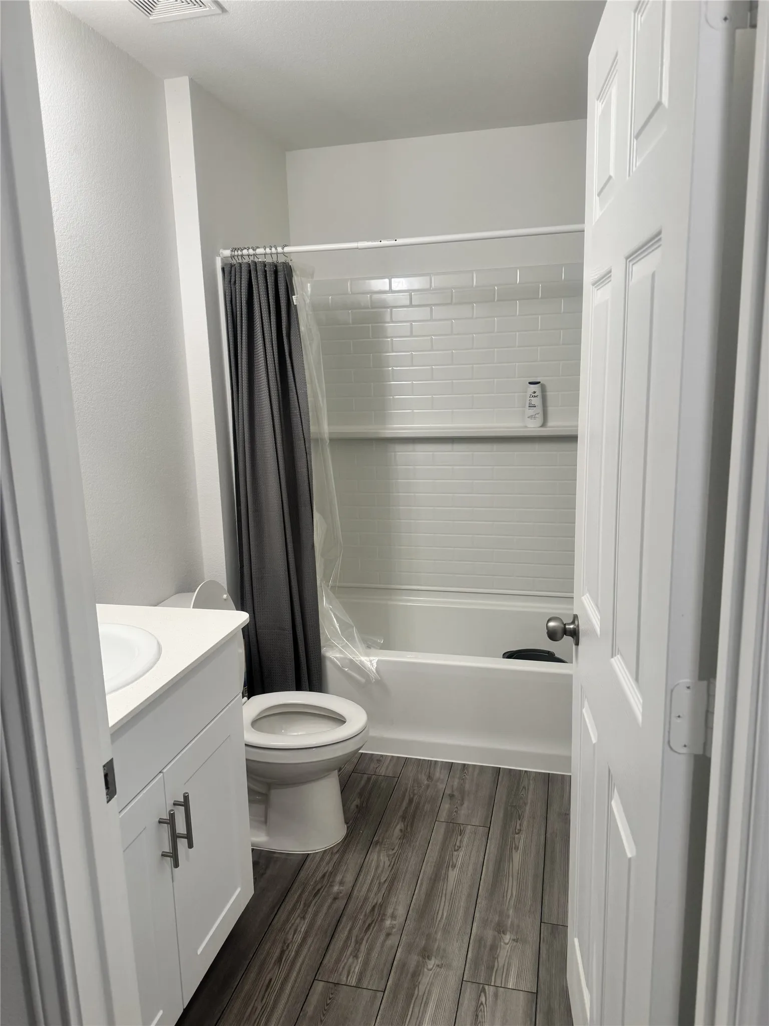 Single Family Residence For Sale in Kaufman County , 1911 Applewood Trail, Forney, Texas 75126, 4 Bedrooms, 3 Bathrooms, 2 Garage spaces, 2,430 Sqft, built in 2023, Price $347,900, mls#21264597, Real Estate Agent in Forney, Homes For Sale in Kaufman county, Homes For Sale in Forney, Realtor in Forney Texas, Real Estate Brokerage Independent Realty Texas, Luminita Cordes Realtor