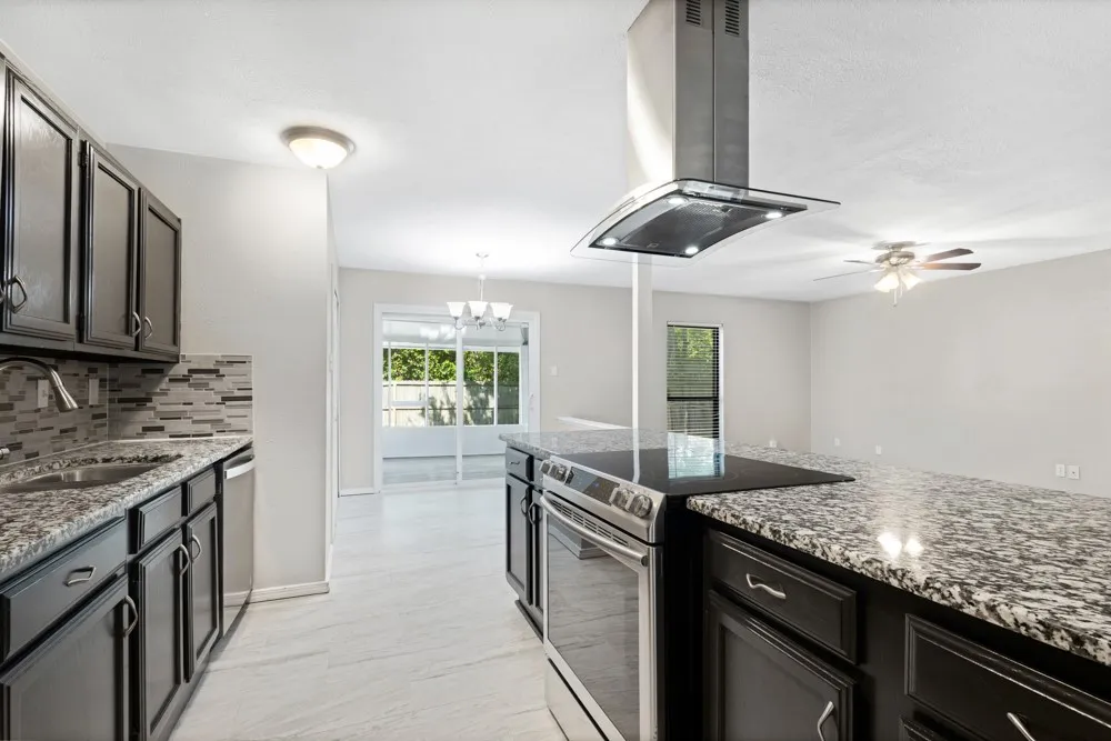 Single Family Residence For Sale in Denton County , 7217 Knight Drive, The Colony, Texas 75056, 4 Bedroom, 2 Bathroom, Garage spaces, 1,777 Sqft, built in 1978, mls#21262959, Real Estate Agent in The Colony, Homes For Sale in Denton county, Homes For Sale in The Colony, Realtor in The Colony Texas, Real Estate Brokerage Independent Realty Texas, Luminita Cordes Realtor