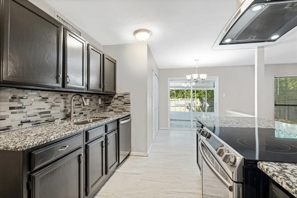 Single Family Residence For Sale in Denton County , 7217 Knight Drive, The Colony, Texas 75056, 4 Bedroom, 2 Bathroom, Garage spaces, 1,777 Sqft, built in 1978, mls#21262959, Real Estate Agent in The Colony, Homes For Sale in Denton county, Homes For Sale in The Colony, Realtor in The Colony Texas, Real Estate Brokerage Independent Realty Texas, Luminita Cordes Realtor