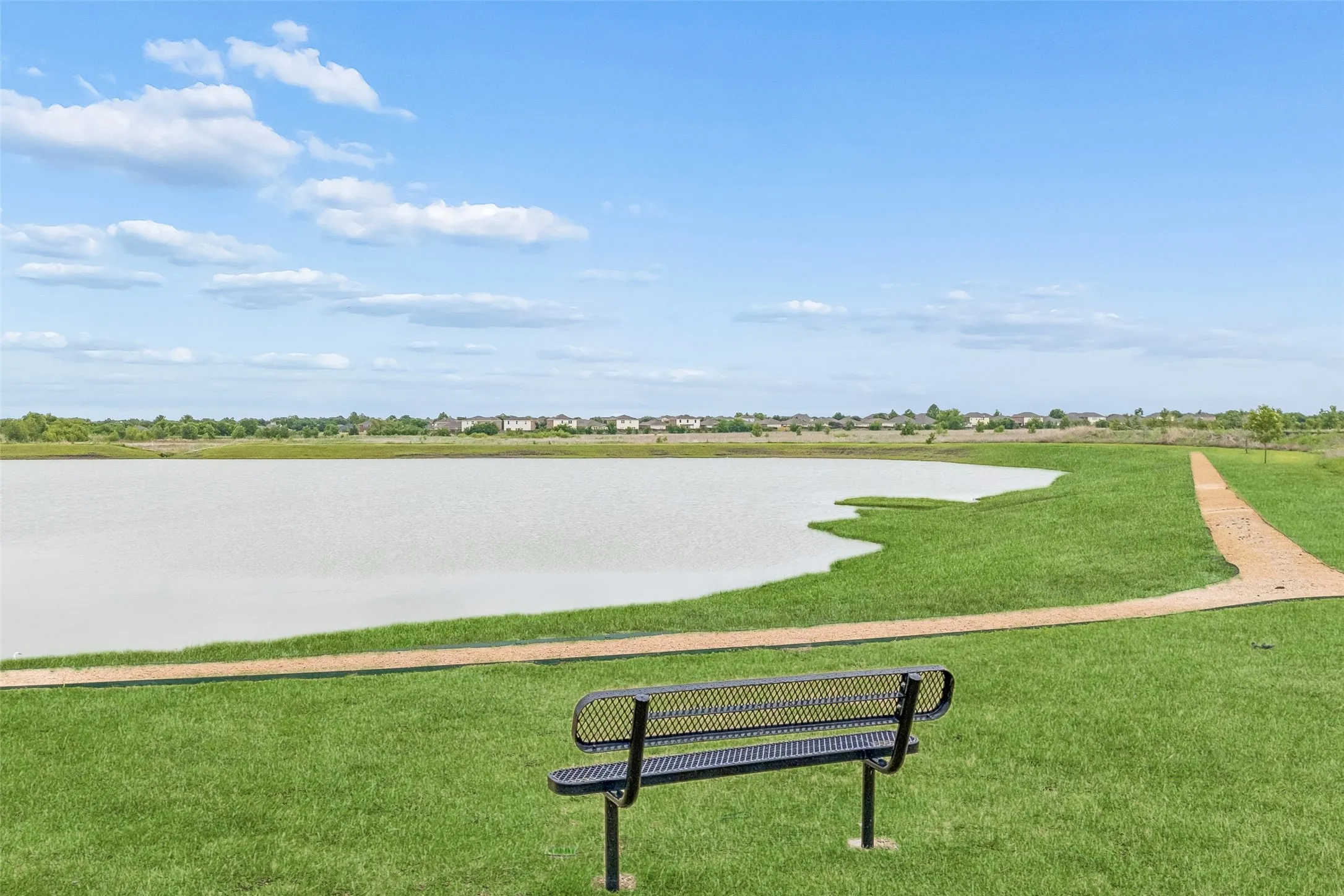 Single Family Residence For Sale in Kaufman County , 1577 Forge Pond Lane, Forney, Texas 75126, 3 Bedrooms, 2 Bathrooms, 2 Garage spaces, 1,470 Sqft, built in 2023, Price $264,000, mls#21254415, Real Estate Agent in Forney, Homes For Sale in Kaufman county, Homes For Sale in Forney, Realtor in Forney Texas, Real Estate Brokerage Independent Realty Texas, Luminita Cordes Realtor