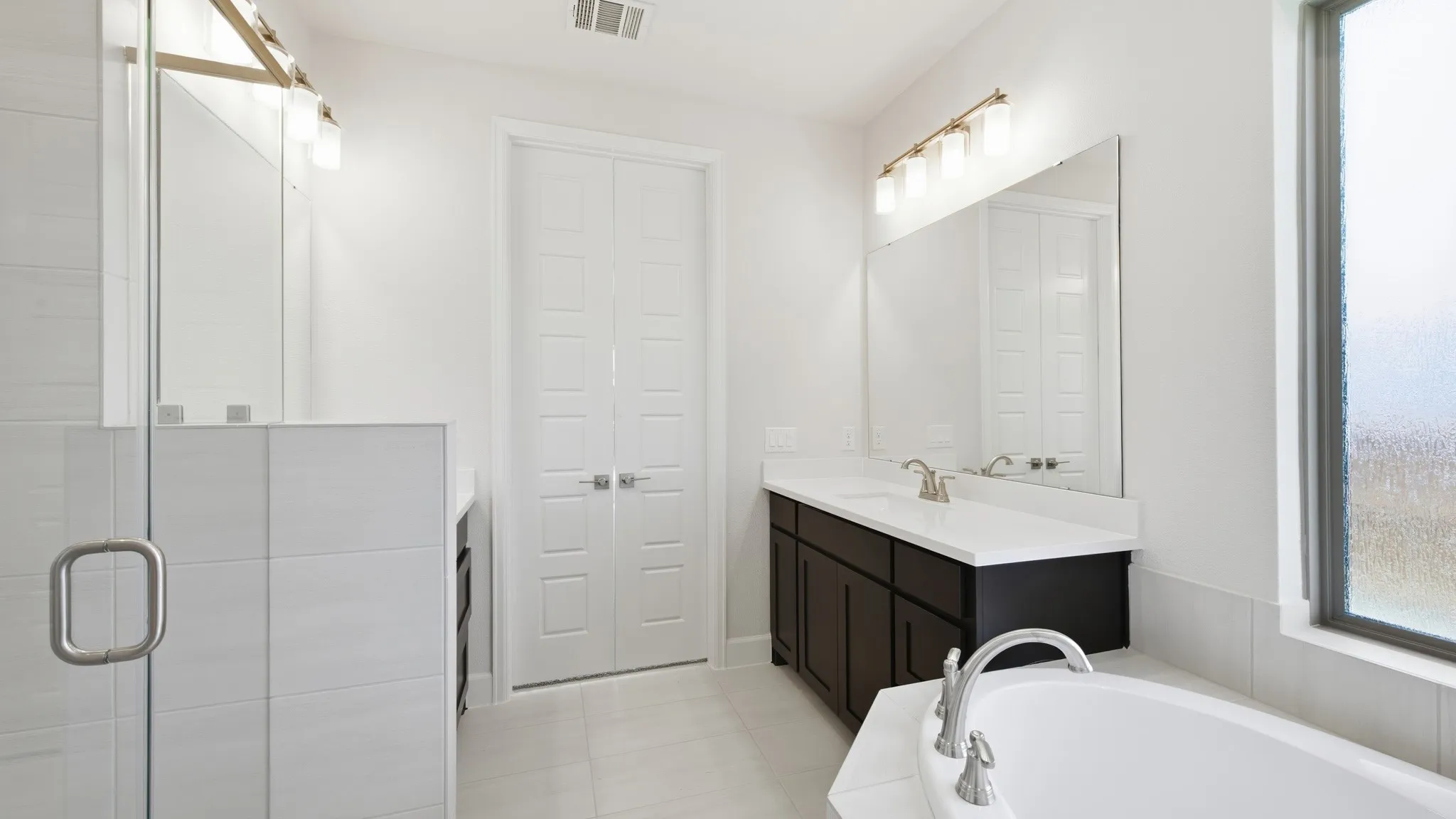 Single Family Residence For Sale in Collin County , 832 Stoney Bridge Way, Lavon, Texas 75166, 4 Bedroom, 3 Bathroom, 2 Garage spaces, 2,561 Sqft, built in 2026, mls#21264596, Real Estate Agent in Lavon, Homes For Sale in Collin county, Homes For Sale in Lavon, Realtor in Lavon Texas, Real Estate Brokerage Independent Realty Texas, Luminita Cordes Realtor