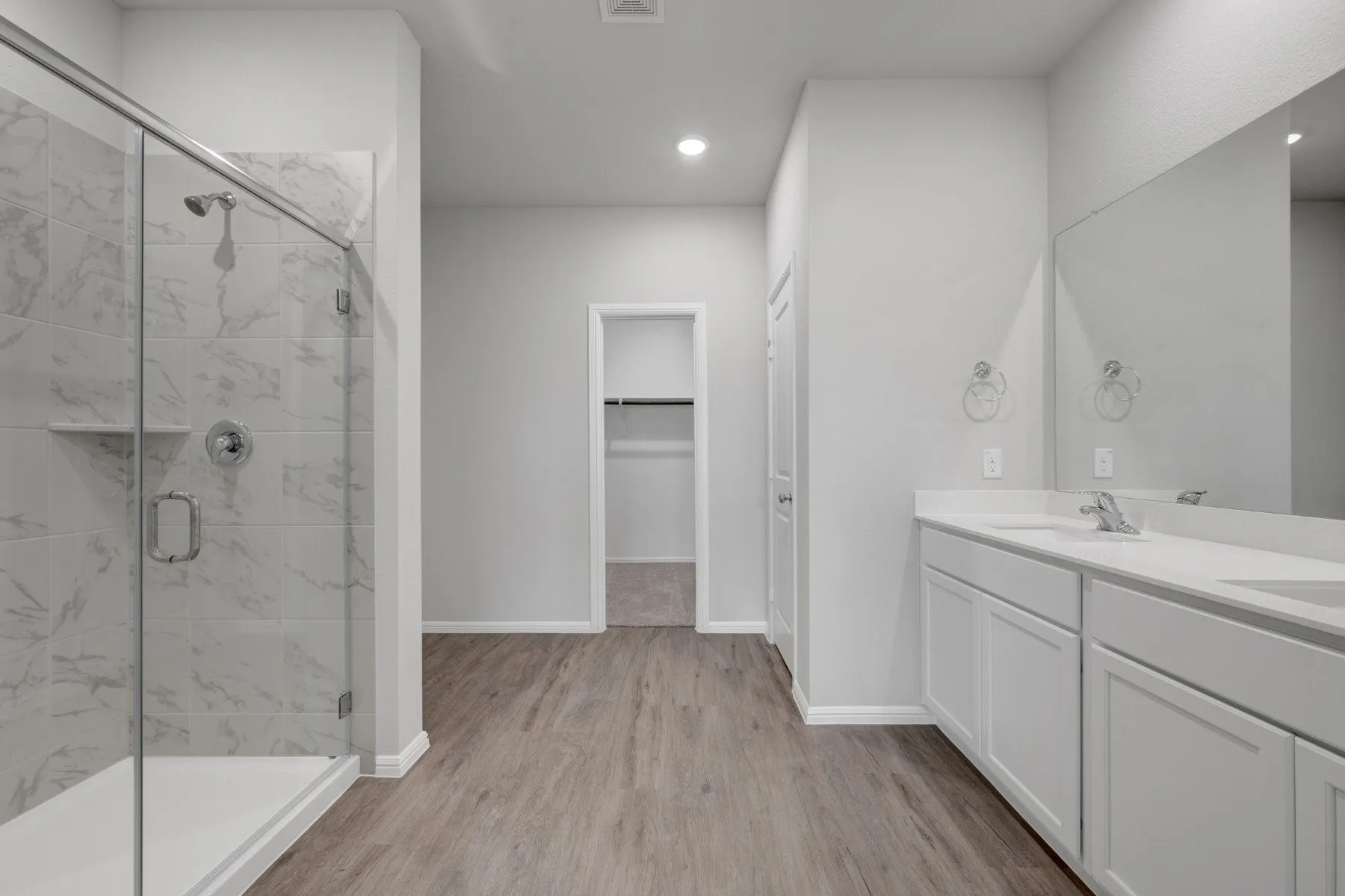 Single Family Residence For Sale in Hunt County , 1801 Gulin Street, Royse City, Texas 75189, 4 Bedroom, 3 Bathroom, 2 Garage spaces, 2,425 Sqft, built in 2026, mls#21248613, Real Estate Agent in Royse City, Homes For Sale in Hunt county, Homes For Sale in Royse City, Realtor in Royse City Texas, Real Estate Brokerage Independent Realty Texas, Luminita Cordes Realtor