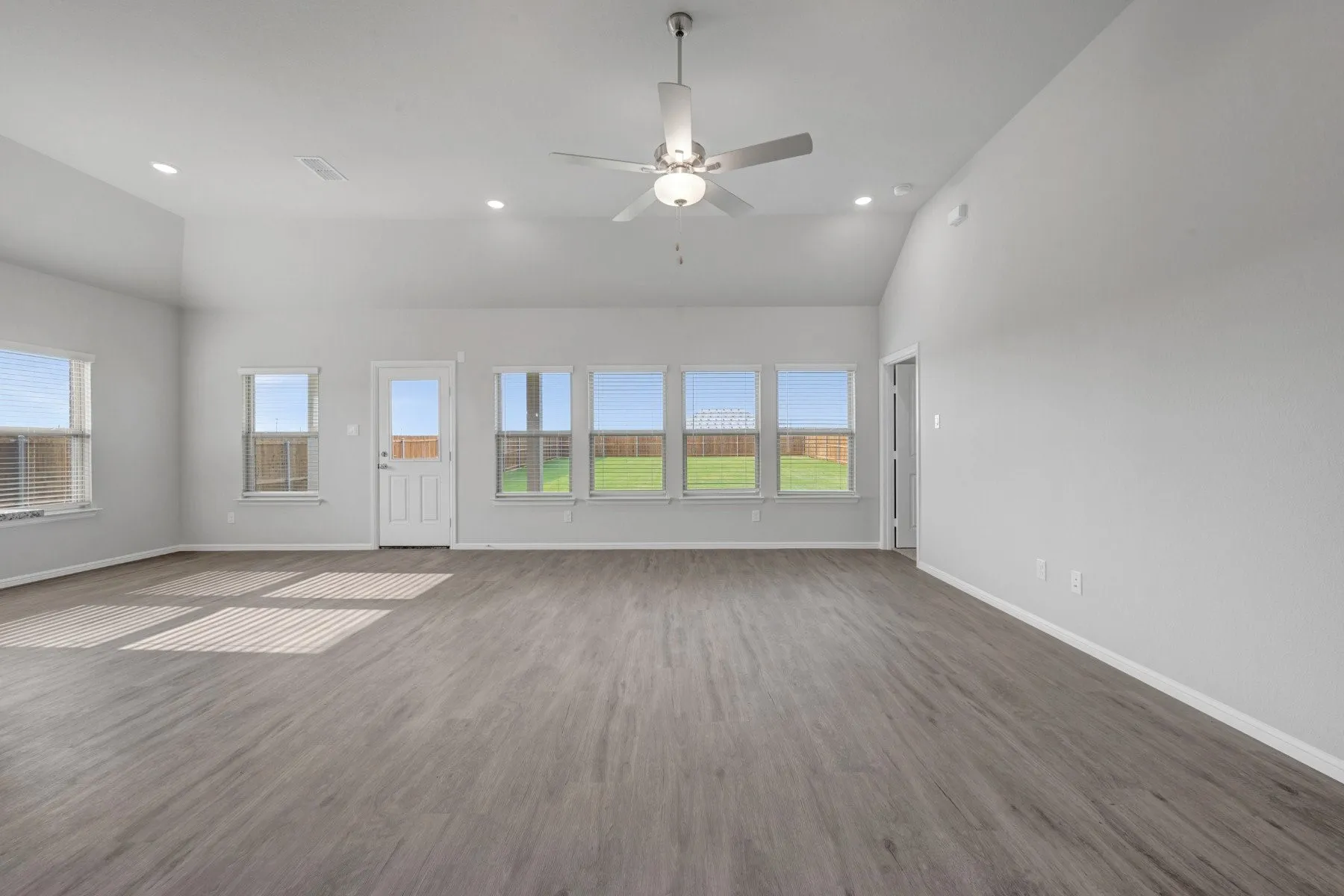 Single Family Residence For Sale in Hunt County , 1801 Gulin Street, Royse City, Texas 75189, 4 Bedroom, 3 Bathroom, 2 Garage spaces, 2,425 Sqft, built in 2026, mls#21248613, Real Estate Agent in Royse City, Homes For Sale in Hunt county, Homes For Sale in Royse City, Realtor in Royse City Texas, Real Estate Brokerage Independent Realty Texas, Luminita Cordes Realtor