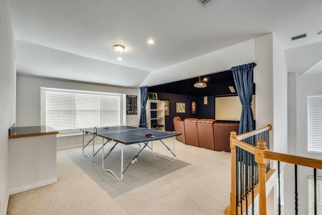 Single Family Residence For Sale in Dallas County , 10327 Offshore Drive, Irving, Texas 75063, 6 Bedroom, 5 Bathroom, 2 Garage spaces, 3,863 Sqft, built in 2005, Price $829,999, mls#21254119, Real Estate Agent in Irving, Homes For Sale in Dallas county, Homes For Sale in Irving, Realtor in Irving Texas, Real Estate Brokerage Independent Realty Texas, Luminita Cordes Realtor