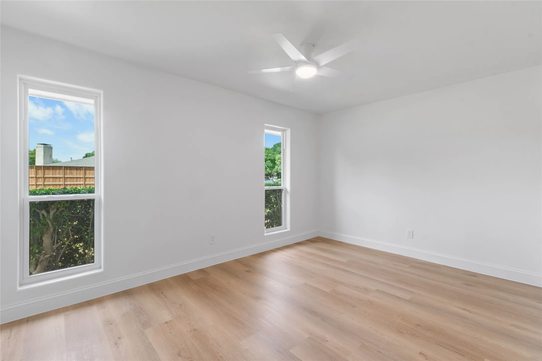 Single Family Residence For Sale in Dallas County , 7881 La Cabeza Drive, Dallas, Texas 75248, 4 Bedroom, 2 Bathroom, 2 Garage spaces, 2,123 Sqft, built in 1968, mls#21262786, Real Estate Agent in Dallas, Homes For Sale in Dallas county, Homes For Sale in Dallas, Realtor in Dallas Texas, Real Estate Brokerage Independent Realty Texas, Luminita Cordes Realtor