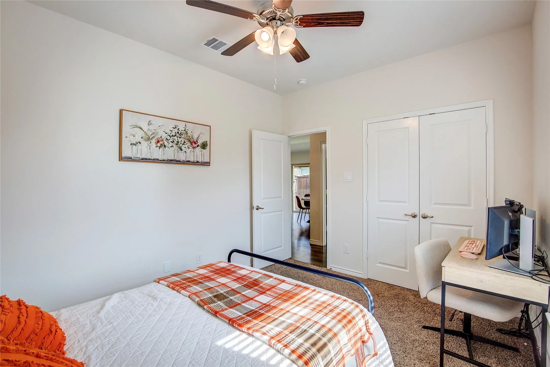 Single Family Residence For Sale in Kaufman County , 2529 Pettus Drive, Forney, Texas 75126, 3 Bedroom, 2 Bathroom, 2 Garage spaces, 1,510 Sqft, built in 2020, mls#21263758, Real Estate Agent in Forney, Homes For Sale in Kaufman county, Homes For Sale in Forney, Realtor in Forney Texas, Real Estate Brokerage Independent Realty Texas, Luminita Cordes Realtor