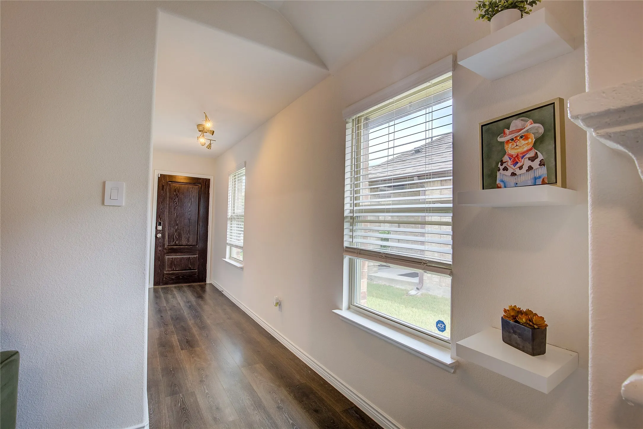 Single Family Residence For Sale in Kaufman County , 2529 Pettus Drive, Forney, Texas 75126, 3 Bedroom, 2 Bathroom, 2 Garage spaces, 1,510 Sqft, built in 2020, mls#21263758, Real Estate Agent in Forney, Homes For Sale in Kaufman county, Homes For Sale in Forney, Realtor in Forney Texas, Real Estate Brokerage Independent Realty Texas, Luminita Cordes Realtor