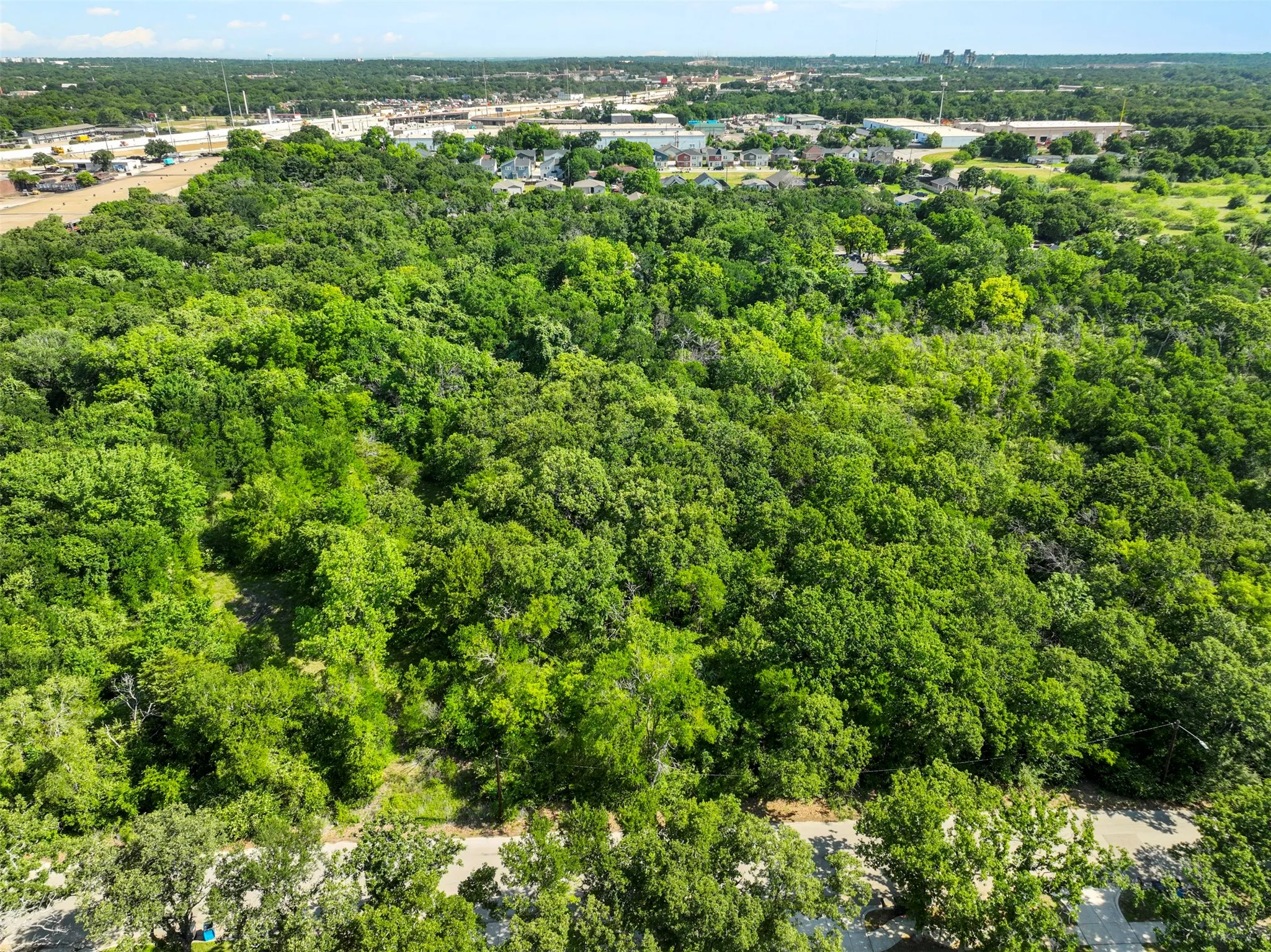 Unimproved Land For Sale in Tarrant County , 5829 Oakdale Drive, Fort Worth, Texas 76119, 0, 0, Garage spaces, 0 Sqft, built in 0, Price $225,000, mls#21264282, Real Estate Agent in Fort Worth, Homes For Sale in Tarrant county, Homes For Sale in Fort Worth, Realtor in Fort Worth Texas, Real Estate Brokerage Independent Realty Texas, Luminita Cordes Realtor