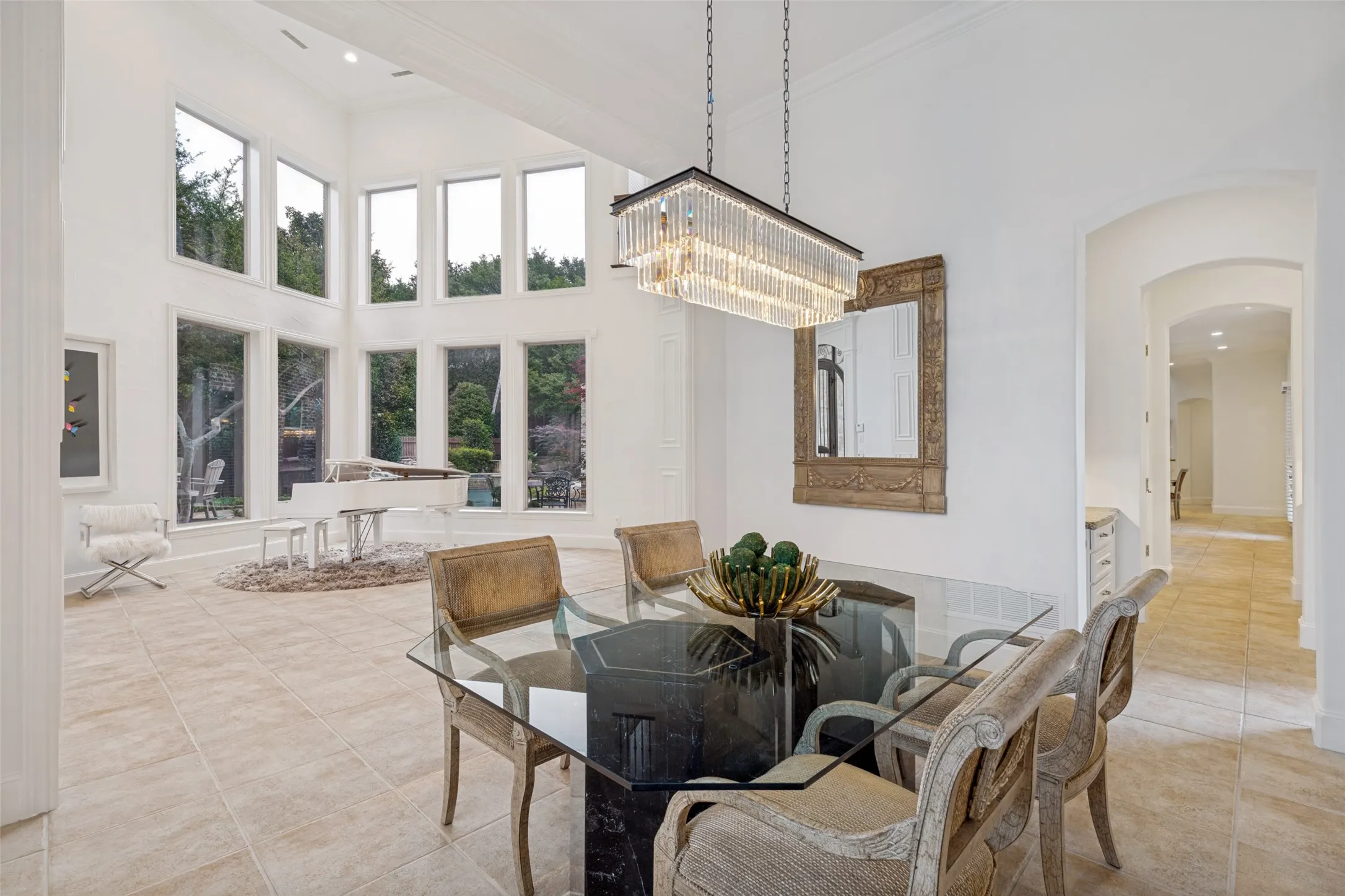 Single Family Residence For Sale in Denton County , 5167 Lorraine Drive, Frisco, Texas 75034, 5 Bedroom, 6 Bathroom, 3 Garage spaces, 6,283 Sqft, built in 2000, mls#21264496, Real Estate Agent in Frisco, Homes For Sale in Denton county, Homes For Sale in Frisco, Realtor in Frisco Texas, Real Estate Brokerage Independent Realty Texas, Luminita Cordes Realtor
