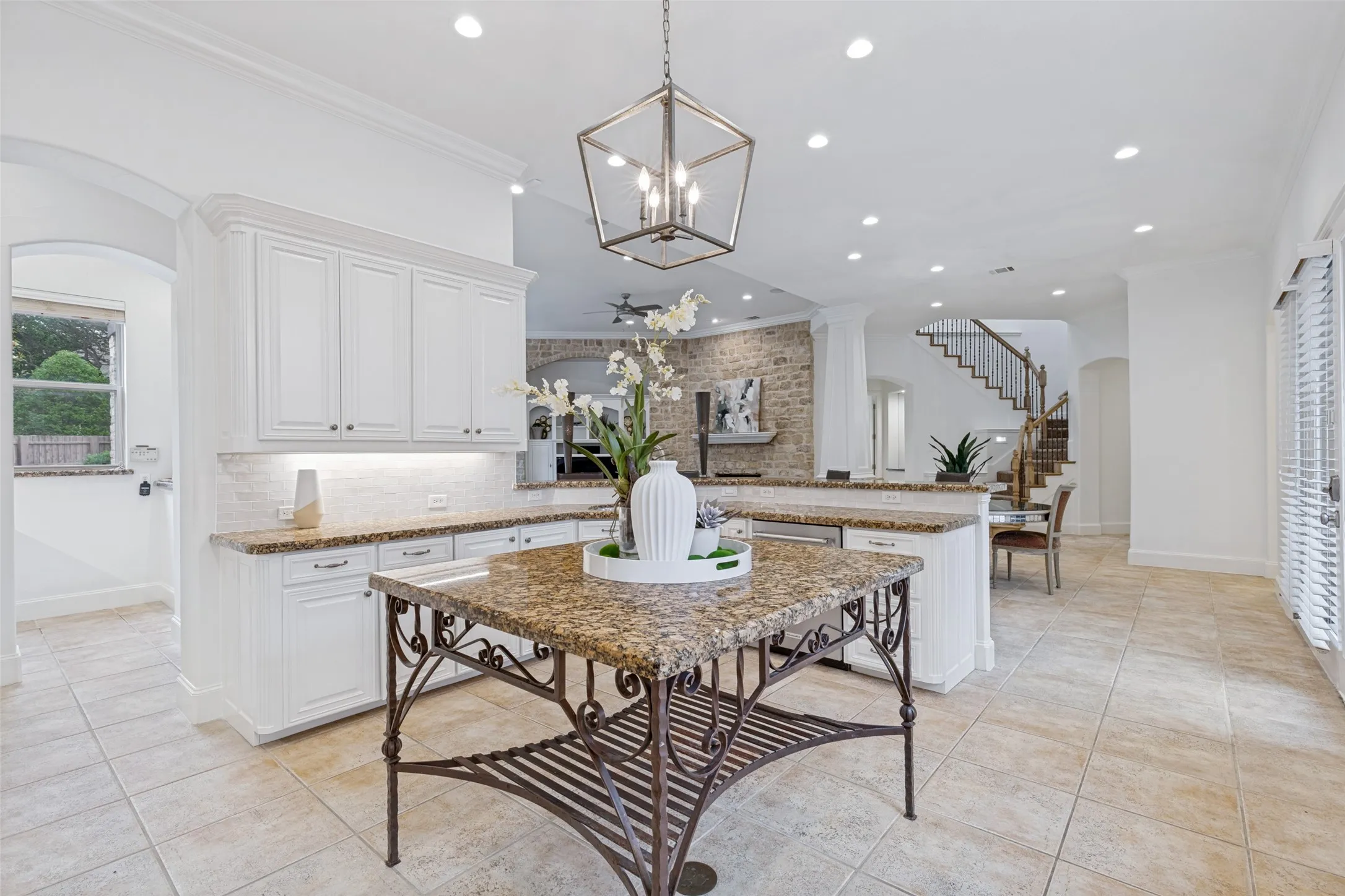 Single Family Residence For Sale in Denton County , 5167 Lorraine Drive, Frisco, Texas 75034, 5 Bedroom, 6 Bathroom, 3 Garage spaces, 6,283 Sqft, built in 2000, mls#21264496, Real Estate Agent in Frisco, Homes For Sale in Denton county, Homes For Sale in Frisco, Realtor in Frisco Texas, Real Estate Brokerage Independent Realty Texas, Luminita Cordes Realtor