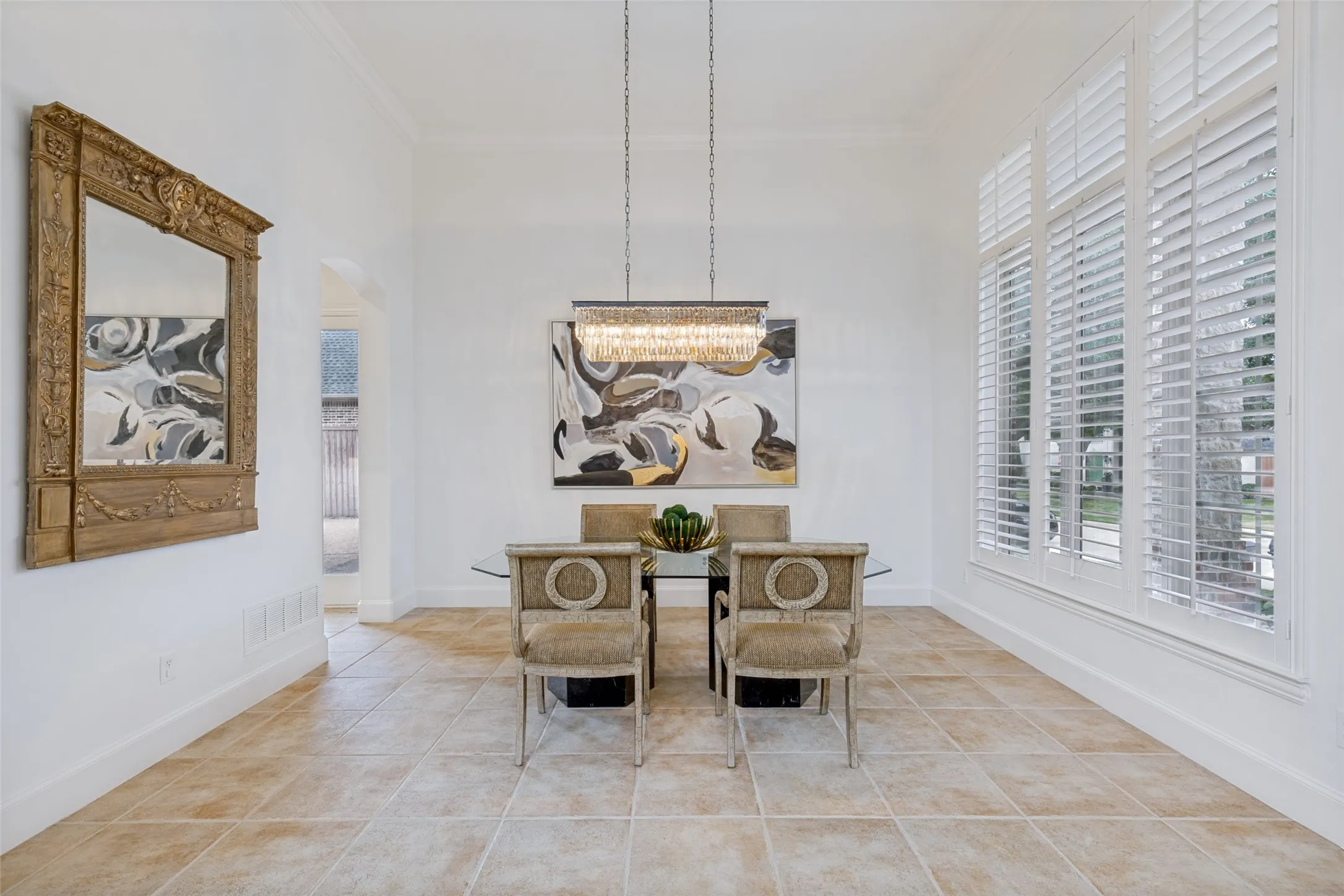Single Family Residence For Sale in Denton County , 5167 Lorraine Drive, Frisco, Texas 75034, 5 Bedroom, 6 Bathroom, 3 Garage spaces, 6,283 Sqft, built in 2000, mls#21264496, Real Estate Agent in Frisco, Homes For Sale in Denton county, Homes For Sale in Frisco, Realtor in Frisco Texas, Real Estate Brokerage Independent Realty Texas, Luminita Cordes Realtor