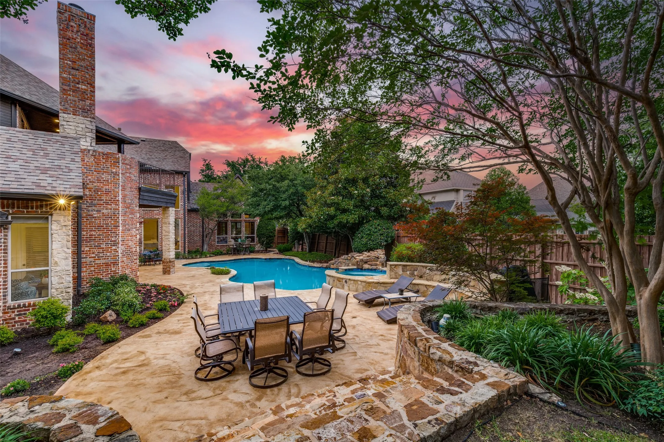 Single Family Residence For Sale in Denton County , 5167 Lorraine Drive, Frisco, Texas 75034, 5 Bedroom, 6 Bathroom, 3 Garage spaces, 6,283 Sqft, built in 2000, mls#21264496, Real Estate Agent in Frisco, Homes For Sale in Denton county, Homes For Sale in Frisco, Realtor in Frisco Texas, Real Estate Brokerage Independent Realty Texas, Luminita Cordes Realtor