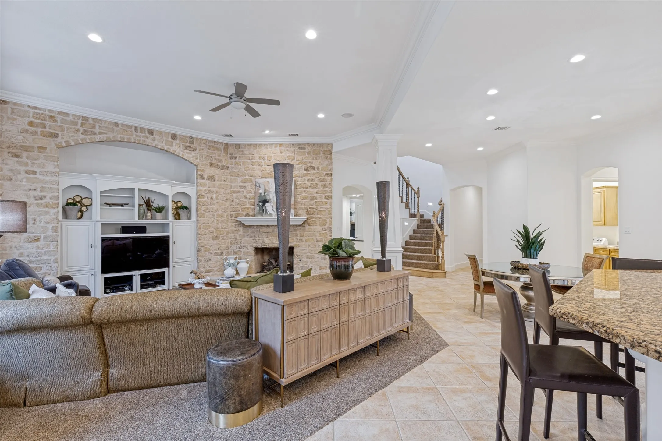 Single Family Residence For Sale in Denton County , 5167 Lorraine Drive, Frisco, Texas 75034, 5 Bedroom, 6 Bathroom, 3 Garage spaces, 6,283 Sqft, built in 2000, mls#21264496, Real Estate Agent in Frisco, Homes For Sale in Denton county, Homes For Sale in Frisco, Realtor in Frisco Texas, Real Estate Brokerage Independent Realty Texas, Luminita Cordes Realtor