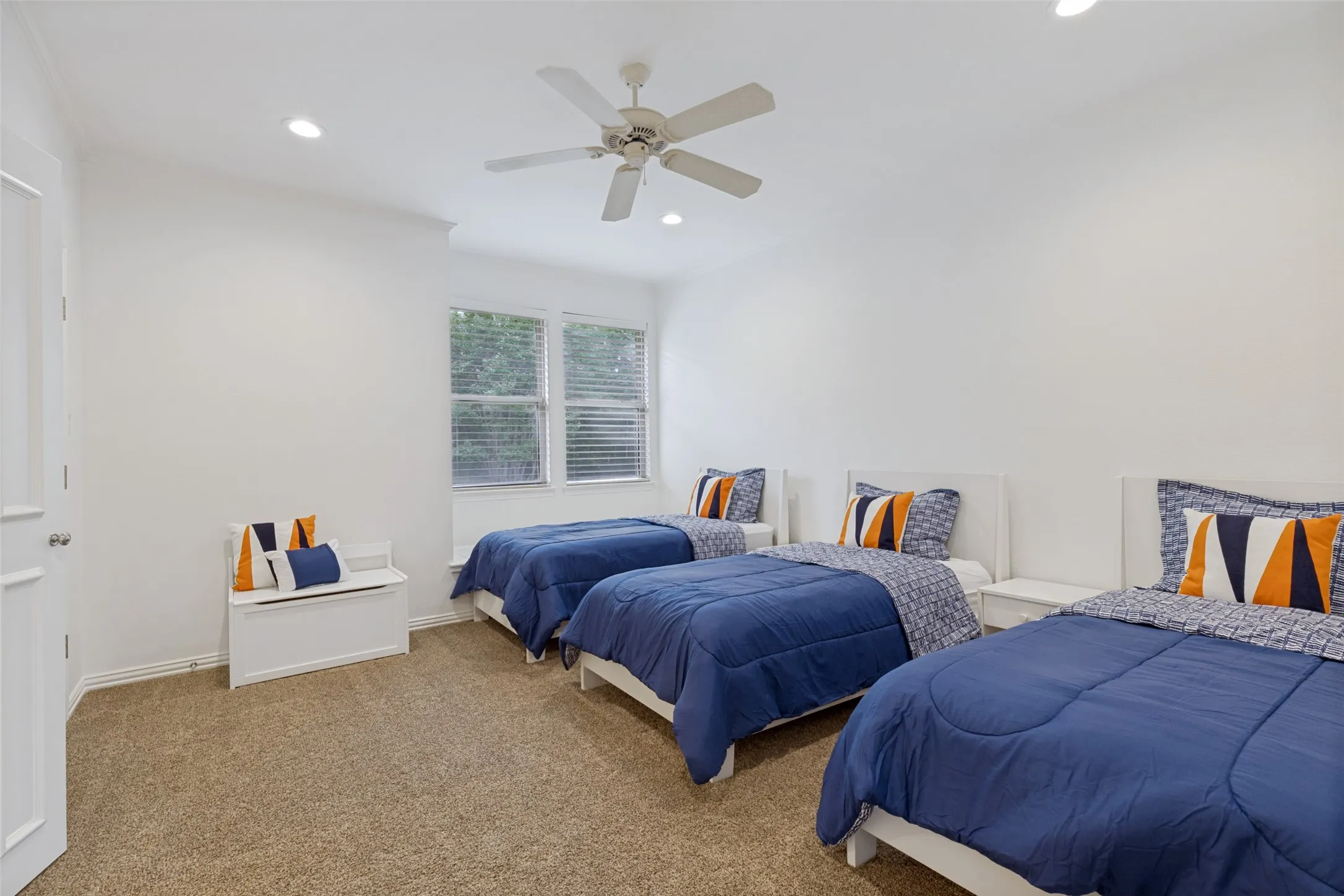 Single Family Residence For Sale in Denton County , 5167 Lorraine Drive, Frisco, Texas 75034, 5 Bedroom, 6 Bathroom, 3 Garage spaces, 6,283 Sqft, built in 2000, mls#21264496, Real Estate Agent in Frisco, Homes For Sale in Denton county, Homes For Sale in Frisco, Realtor in Frisco Texas, Real Estate Brokerage Independent Realty Texas, Luminita Cordes Realtor