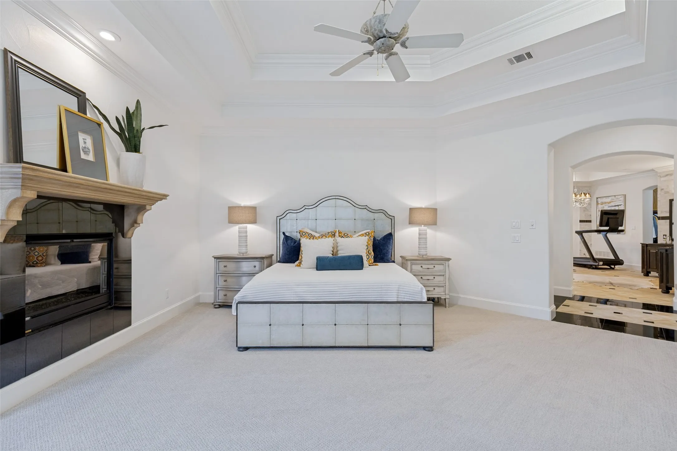 Single Family Residence For Sale in Denton County , 5167 Lorraine Drive, Frisco, Texas 75034, 5 Bedroom, 6 Bathroom, 3 Garage spaces, 6,283 Sqft, built in 2000, mls#21264496, Real Estate Agent in Frisco, Homes For Sale in Denton county, Homes For Sale in Frisco, Realtor in Frisco Texas, Real Estate Brokerage Independent Realty Texas, Luminita Cordes Realtor