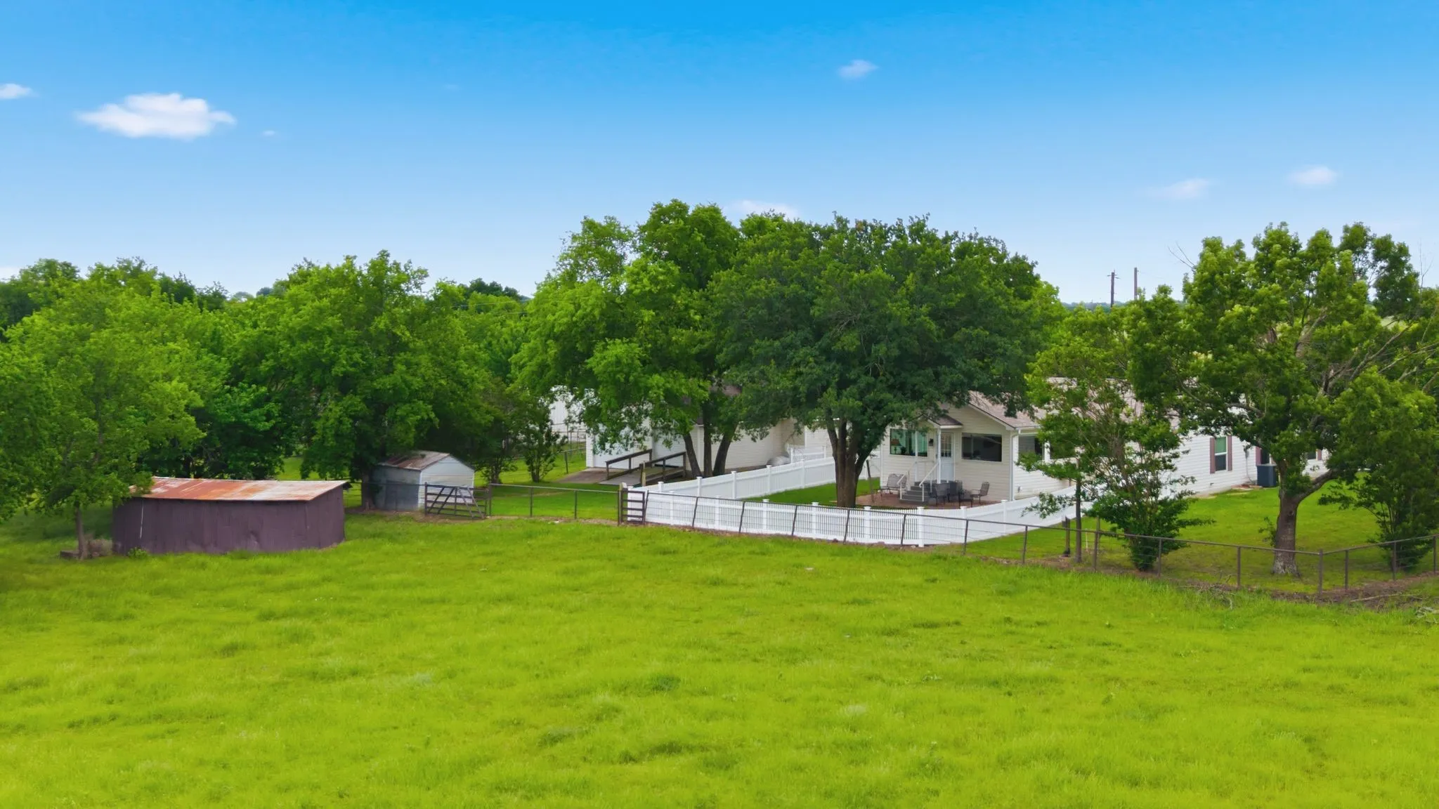 Ranch For Sale in Hunt County , 7635 County Road 4209, Campbell, Texas 75422, 0, 0, Garage spaces, 0 Sqft, built in 1939, Price $1,800,000, mls#21264691, Real Estate Agent in Campbell, Homes For Sale in Hunt county, Homes For Sale in Campbell, Realtor in Campbell Texas, Real Estate Brokerage Independent Realty Texas, Luminita Cordes Realtor