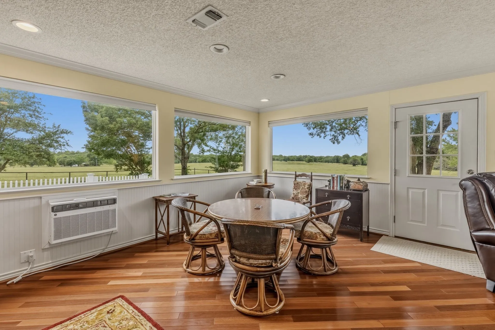 Ranch For Sale in Hunt County , 7635 County Road 4209, Campbell, Texas 75422, 0, 0, Garage spaces, 0 Sqft, built in 1939, Price $1,800,000, mls#21264691, Real Estate Agent in Campbell, Homes For Sale in Hunt county, Homes For Sale in Campbell, Realtor in Campbell Texas, Real Estate Brokerage Independent Realty Texas, Luminita Cordes Realtor