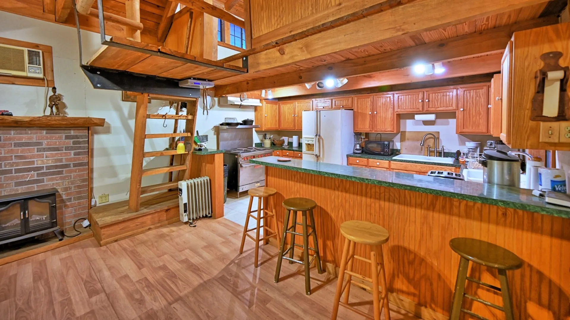 Ranch For Sale in Panola County , TBD County Rd 401, Carthage, Texas 75633, 0, 0, Garage spaces, 0 Sqft, built in 0, Price $1,950,000, mls#21264692, Real Estate Agent in Carthage, Homes For Sale in Panola county, Homes For Sale in Carthage, Realtor in Carthage Texas, Real Estate Brokerage Independent Realty Texas, Luminita Cordes Realtor
