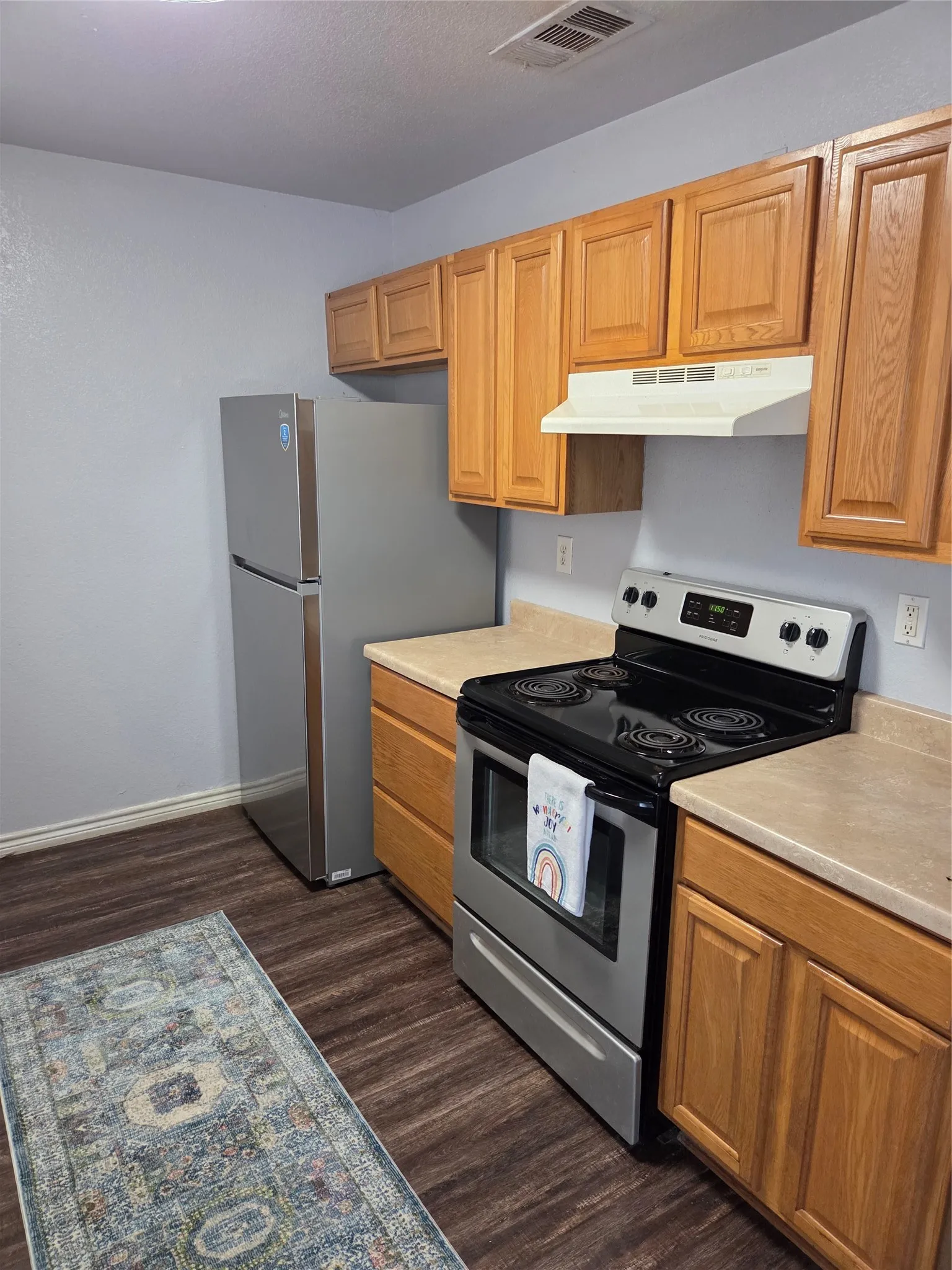 Single Family Residence For Sale in Mc Lennan County , 320 Hazelwood Avenue, Waco, Texas 76705, 3 Bedroom, 2 Bathroom, 1 Garage spaces, 1,296 Sqft, built in 2009, mls#21264577, Real Estate Agent in Waco, Homes For Sale in Mc Lennan county, Homes For Sale in Waco, Realtor in Waco Texas, Real Estate Brokerage Independent Realty Texas, Luminita Cordes Realtor