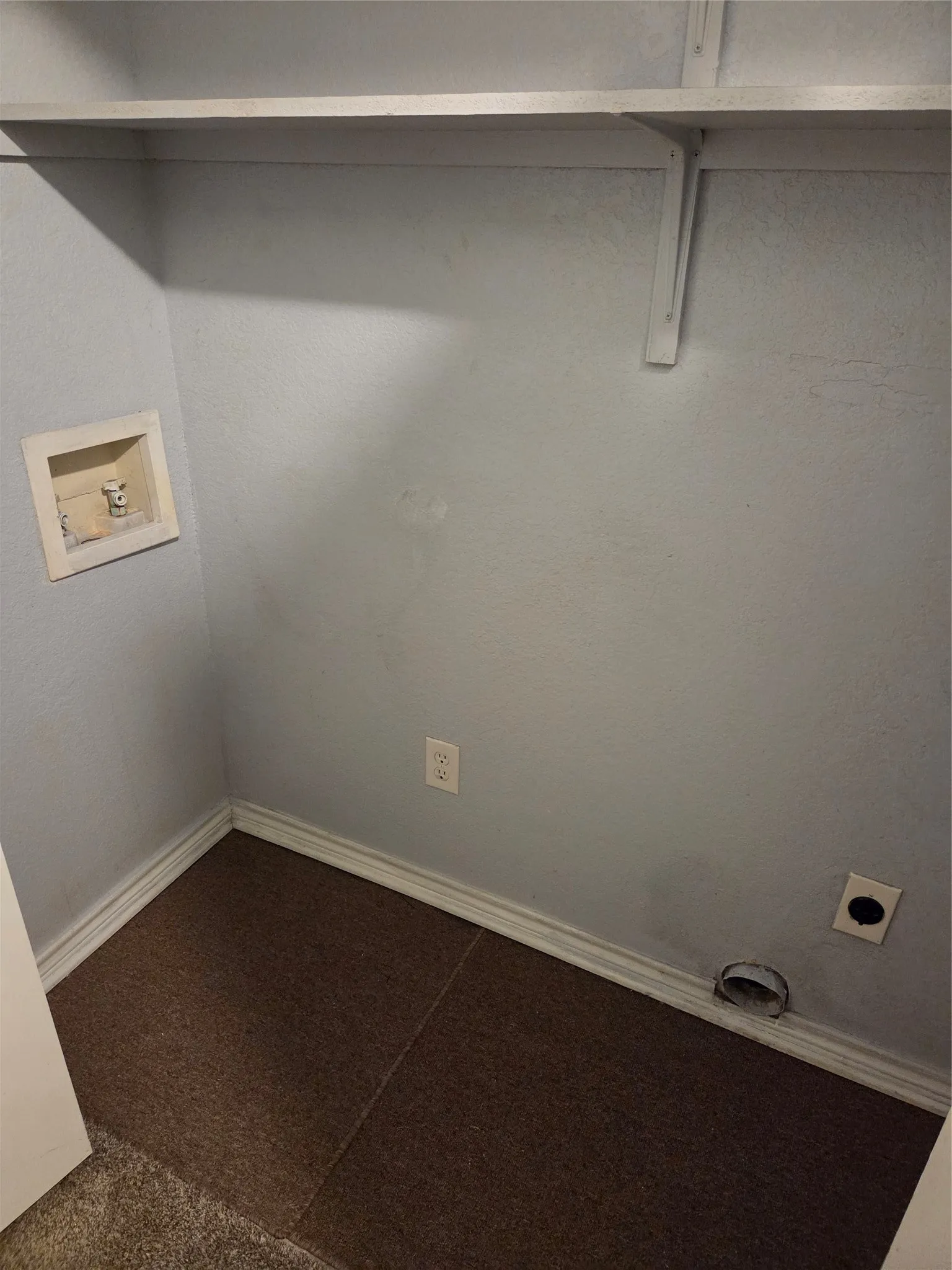 Single Family Residence For Sale in Mc Lennan County , 320 Hazelwood Avenue, Waco, Texas 76705, 3 Bedroom, 2 Bathroom, 1 Garage spaces, 1,296 Sqft, built in 2009, mls#21264577, Real Estate Agent in Waco, Homes For Sale in Mc Lennan county, Homes For Sale in Waco, Realtor in Waco Texas, Real Estate Brokerage Independent Realty Texas, Luminita Cordes Realtor