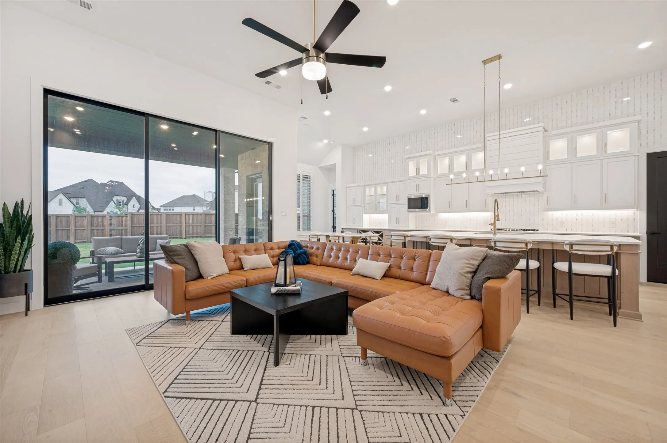 Single Family Residence For Sale in Denton County , 4400 Meander Way, Celina, Texas 75078, 4 Bedrooms, 6 Bathrooms, 4 Garage spaces, 3,699 Sqft, built in 2024, Price $1,162,000, mls#21264647, Real Estate Agent in Celina, Homes For Sale in Denton county, Homes For Sale in Celina, Realtor in Celina Texas, Real Estate Brokerage Independent Realty Texas, Luminita Cordes Realtor