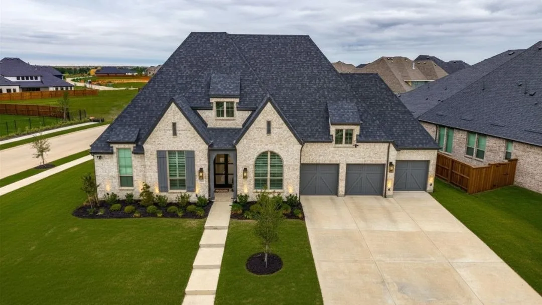 Single Family Residence For Sale in Denton County , 4400 Meander Way, Celina, Texas 75078, 4 Bedrooms, 6 Bathrooms, 4 Garage spaces, 3,699 Sqft, built in 2024, Price $1,162,000, mls#21264647, Real Estate Agent in Celina, Homes For Sale in Denton county, Homes For Sale in Celina, Realtor in Celina Texas, Real Estate Brokerage Independent Realty Texas, Luminita Cordes Realtor